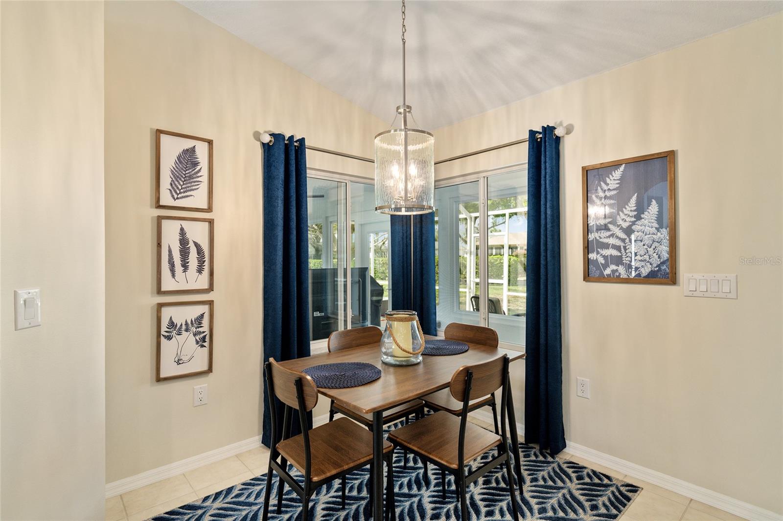 Image 17 of 75 For 9037 136th Loop