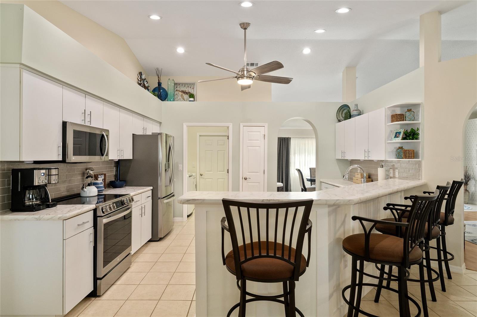 Image 20 of 75 For 9037 136th Loop