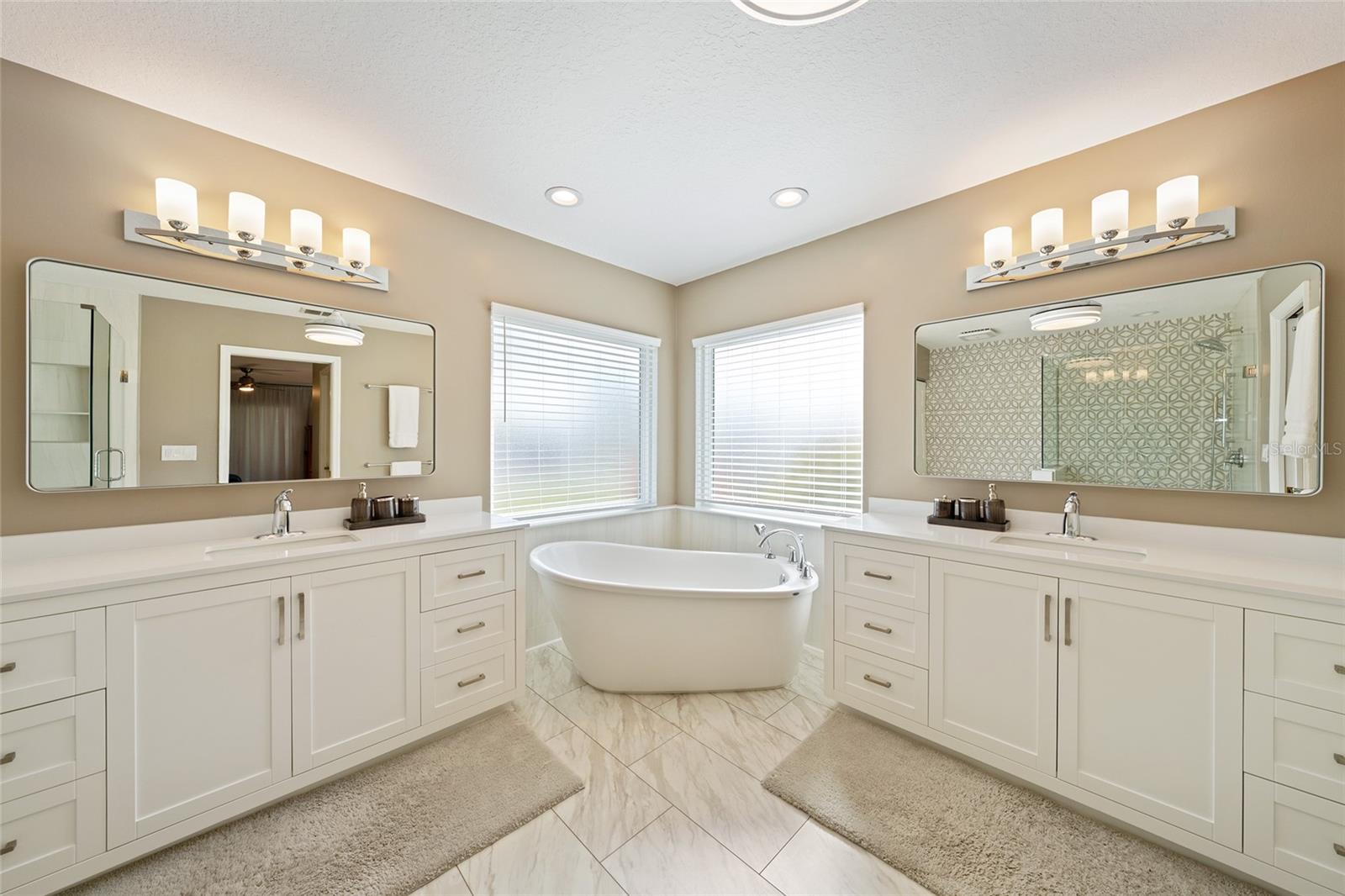 Image 29 of 75 For 9037 136th Loop