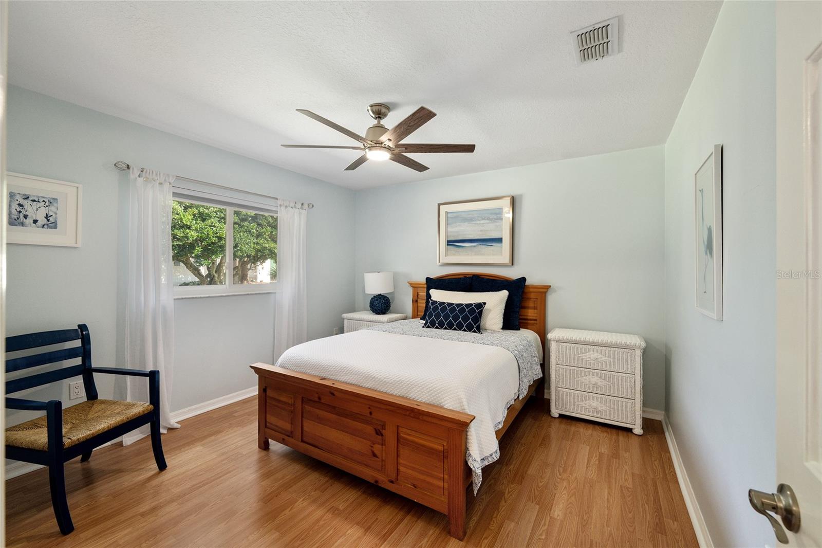 Image 31 of 75 For 9037 136th Loop