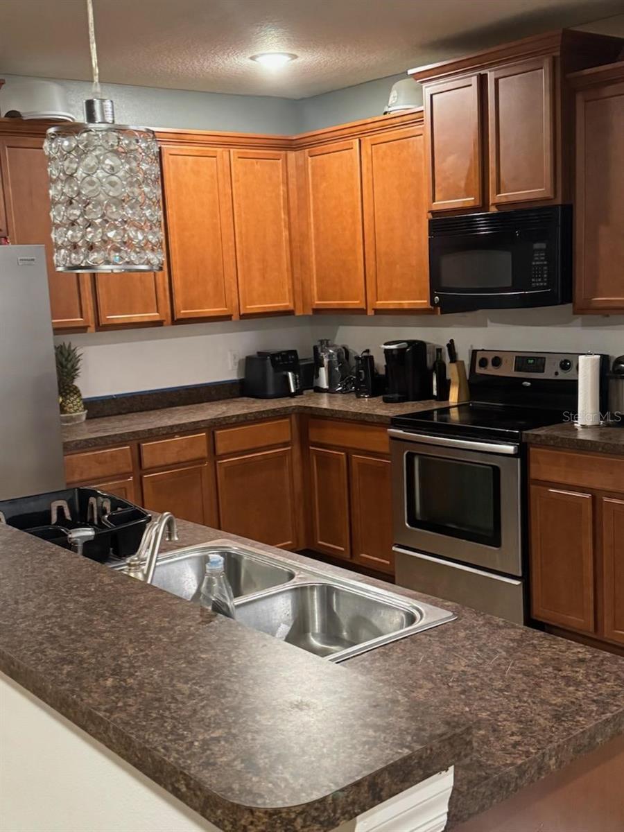 Image 3 of 3 For 540 Nicole Marie Street