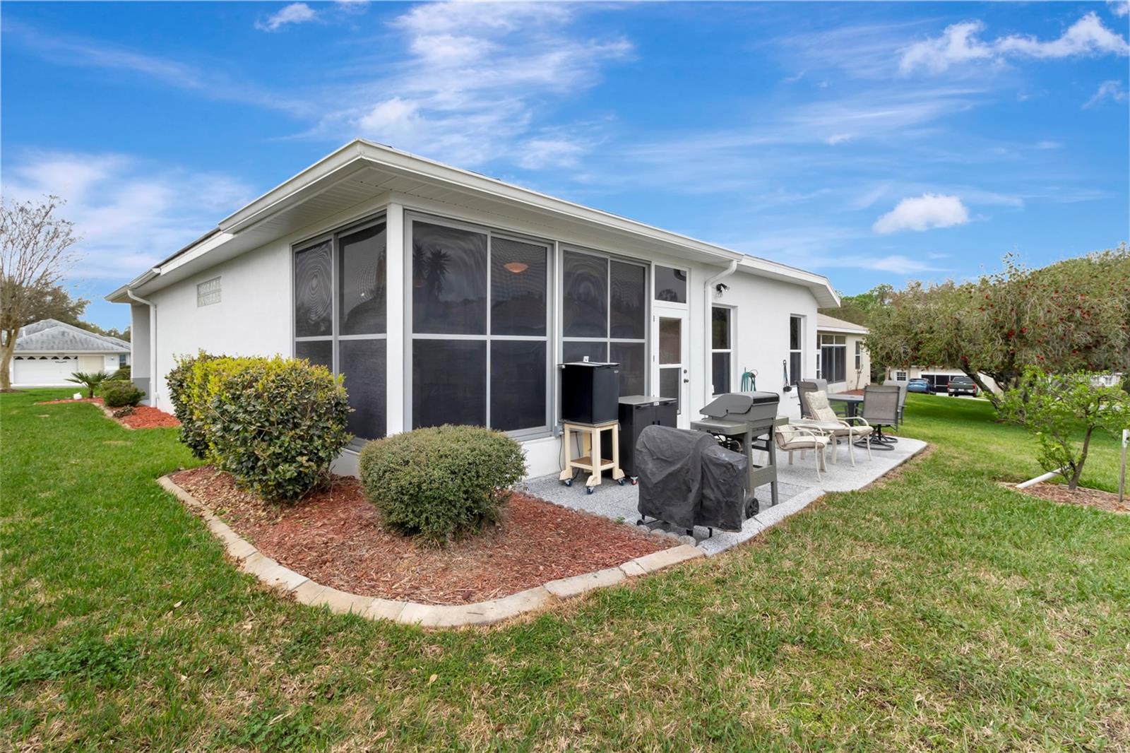 Image 23 of 40 For 26903 Honeymoon Avenue