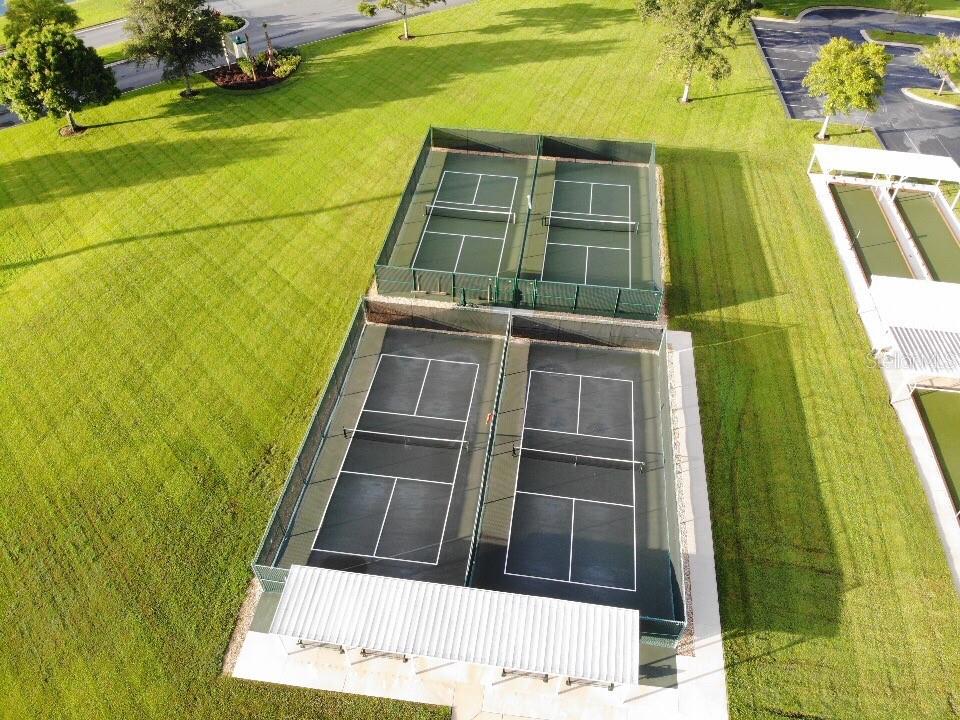 Image 29 of 40 For 26903 Honeymoon Avenue