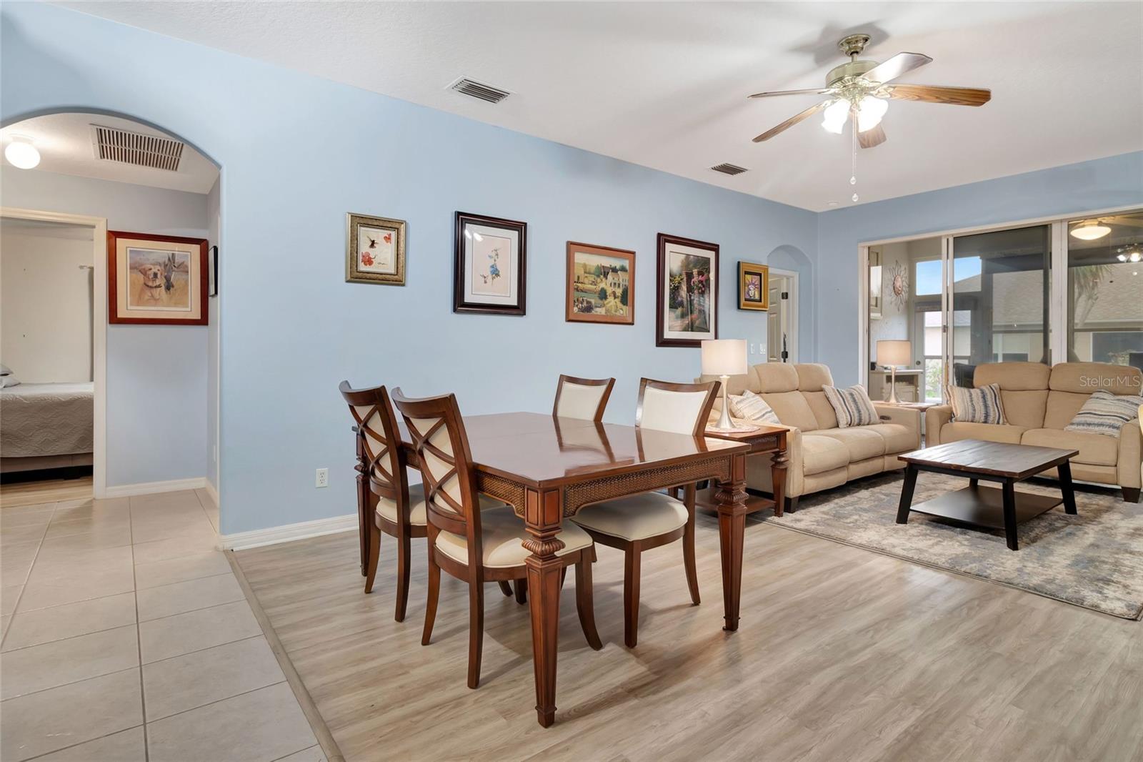 Image 6 of 40 For 26903 Honeymoon Avenue