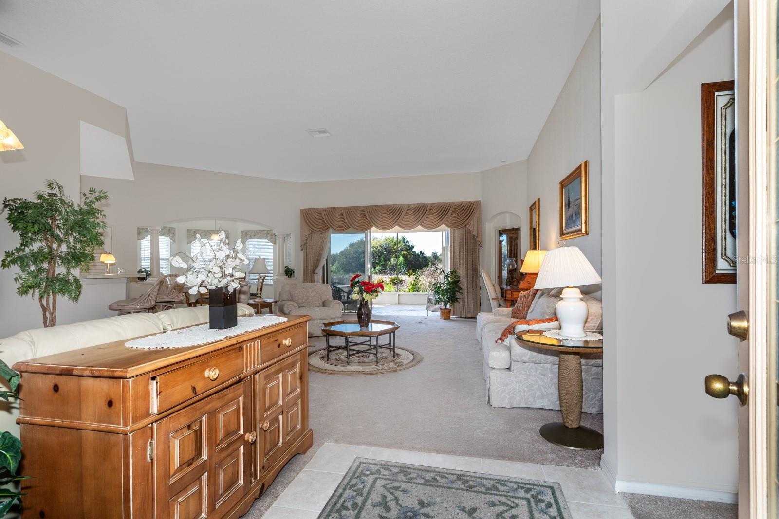 Image 4 of 28 For 27525 Discover Court