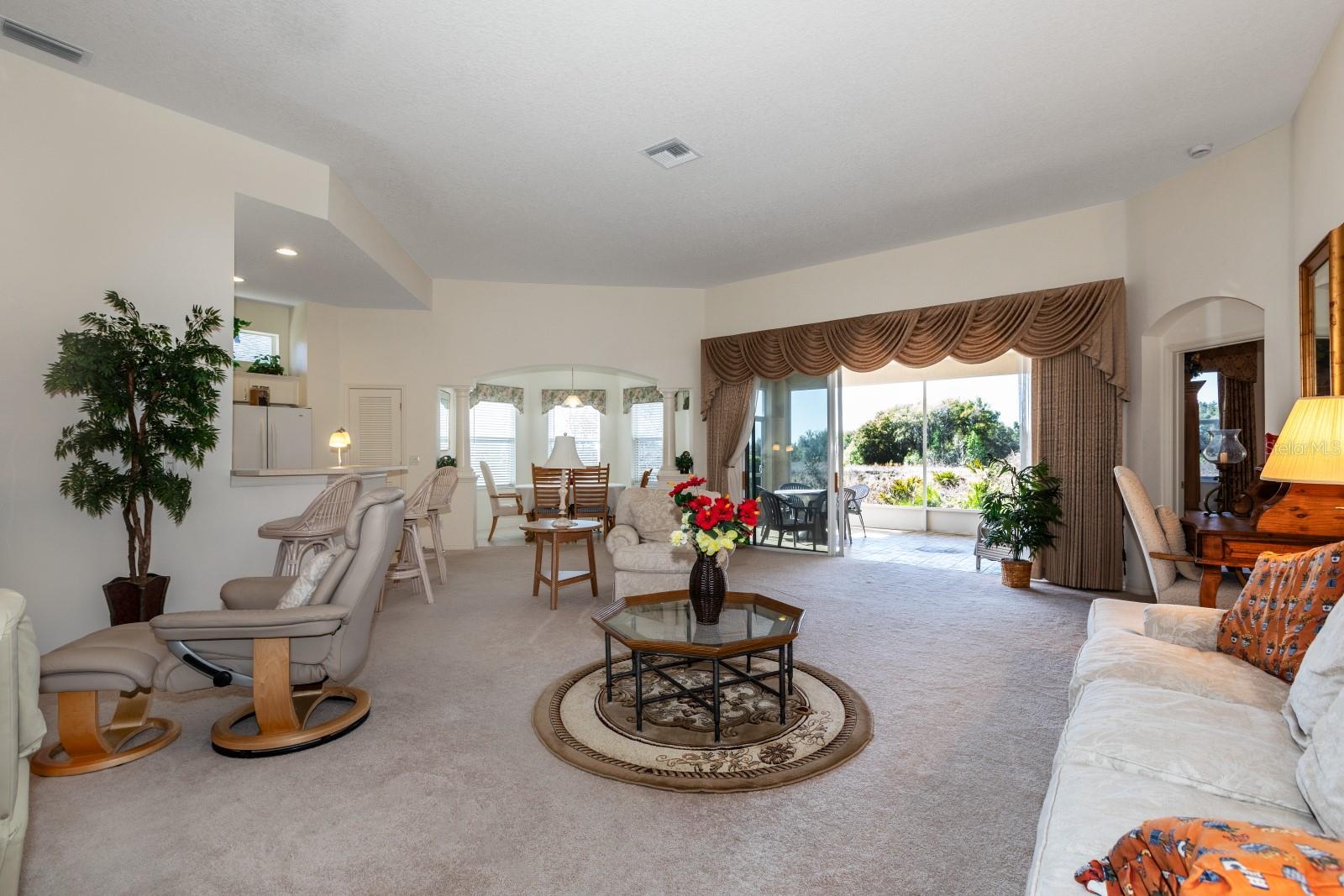 Image 5 of 28 For 27525 Discover Court