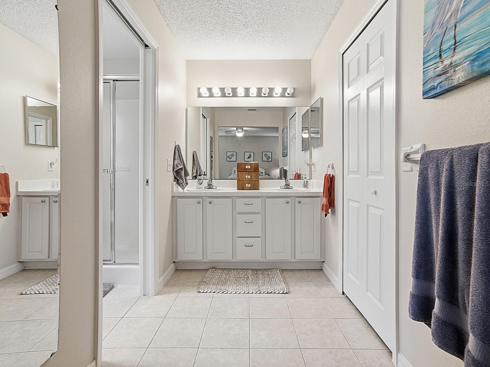 Image 21 of 37 For 347 Bentwood Drive