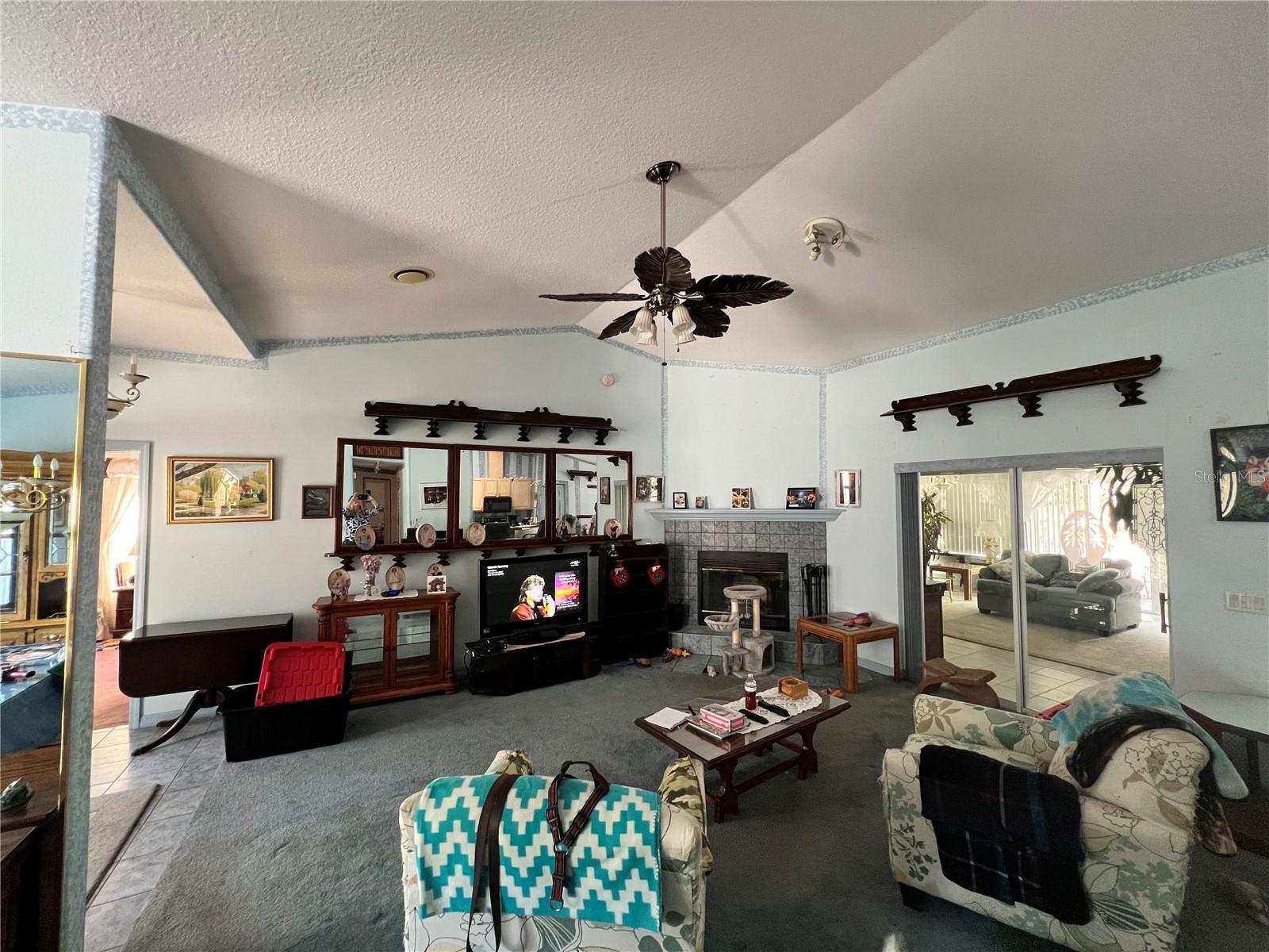 Image 7 of 45 For 1995 Newhaven Street