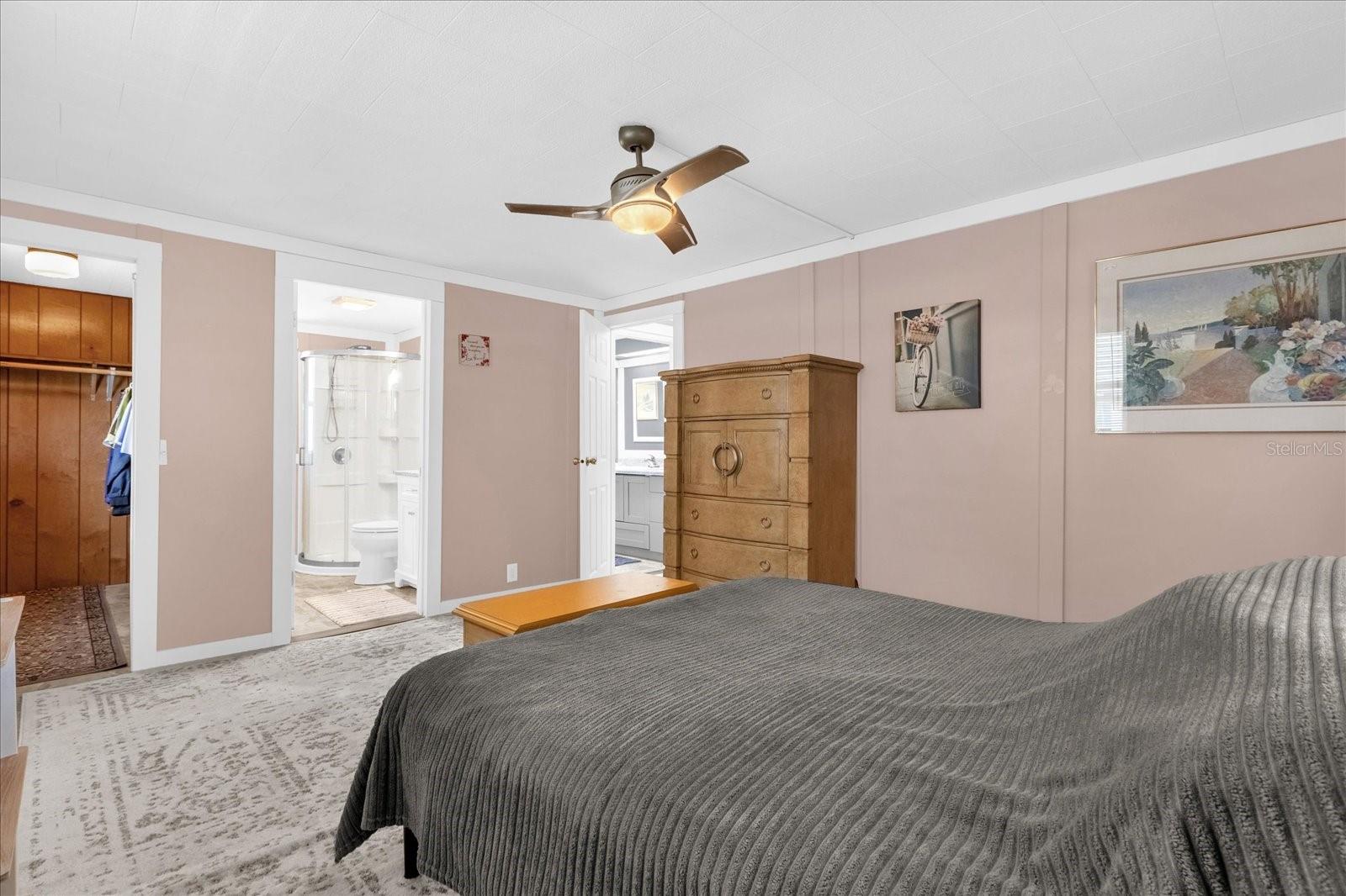 Image 13 of 37 For 518 Palo Verde Dr