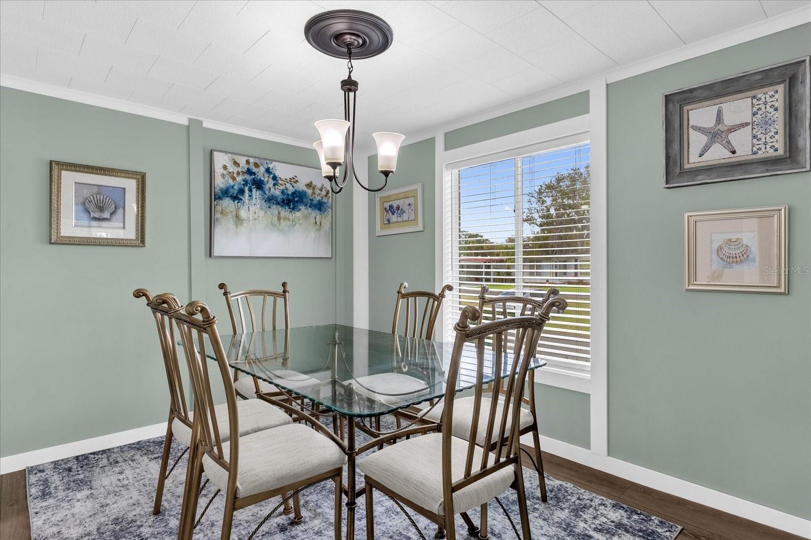 Image 7 of 37 For 518 Palo Verde Dr