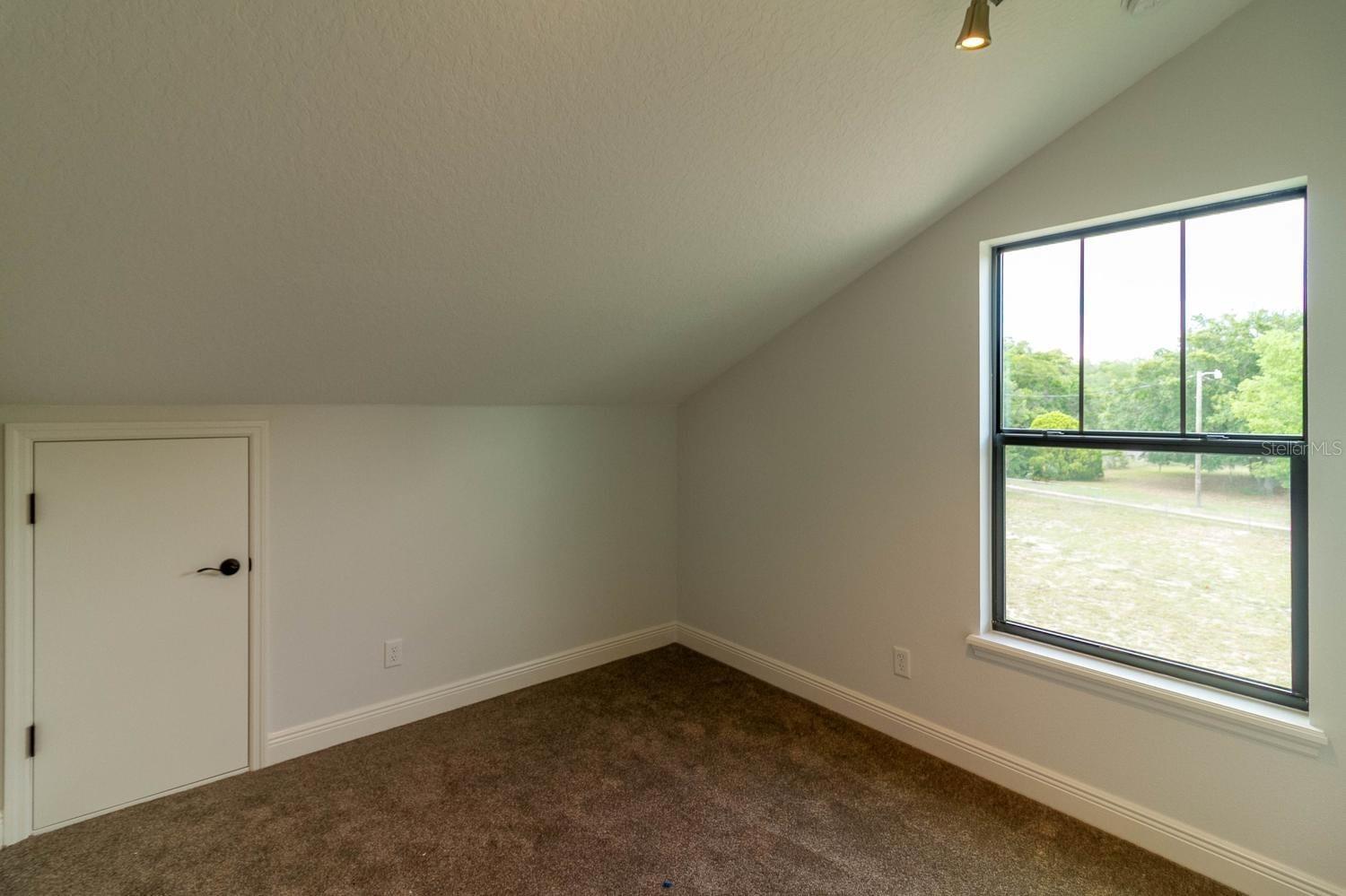 Image 17 of 28 For Tbd Lot 18 Apawamis Drive