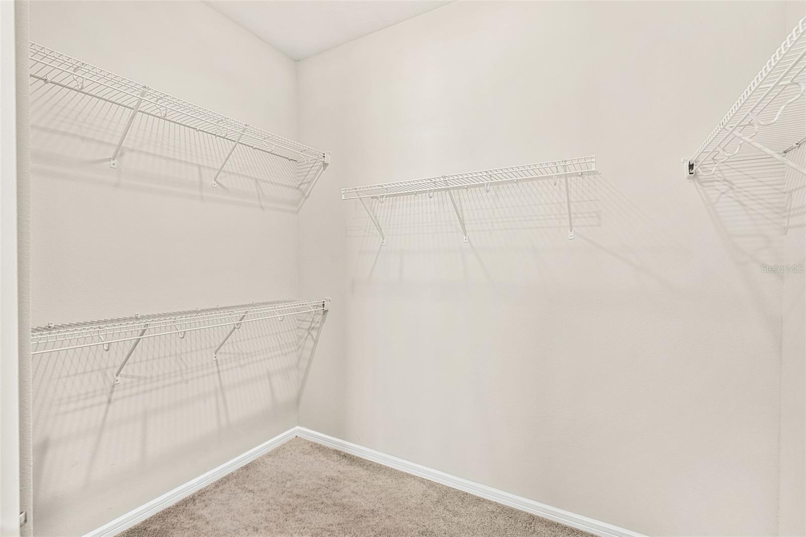 Image 18 of 31 For 14334 Noto Avenue