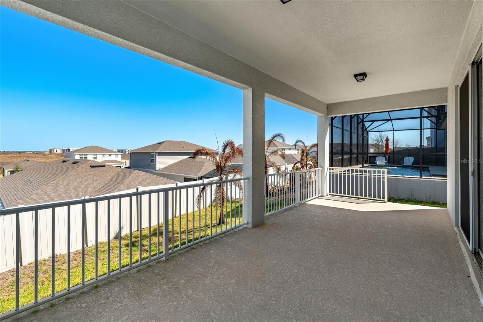 Image 21 of 31 For 14334 Noto Avenue