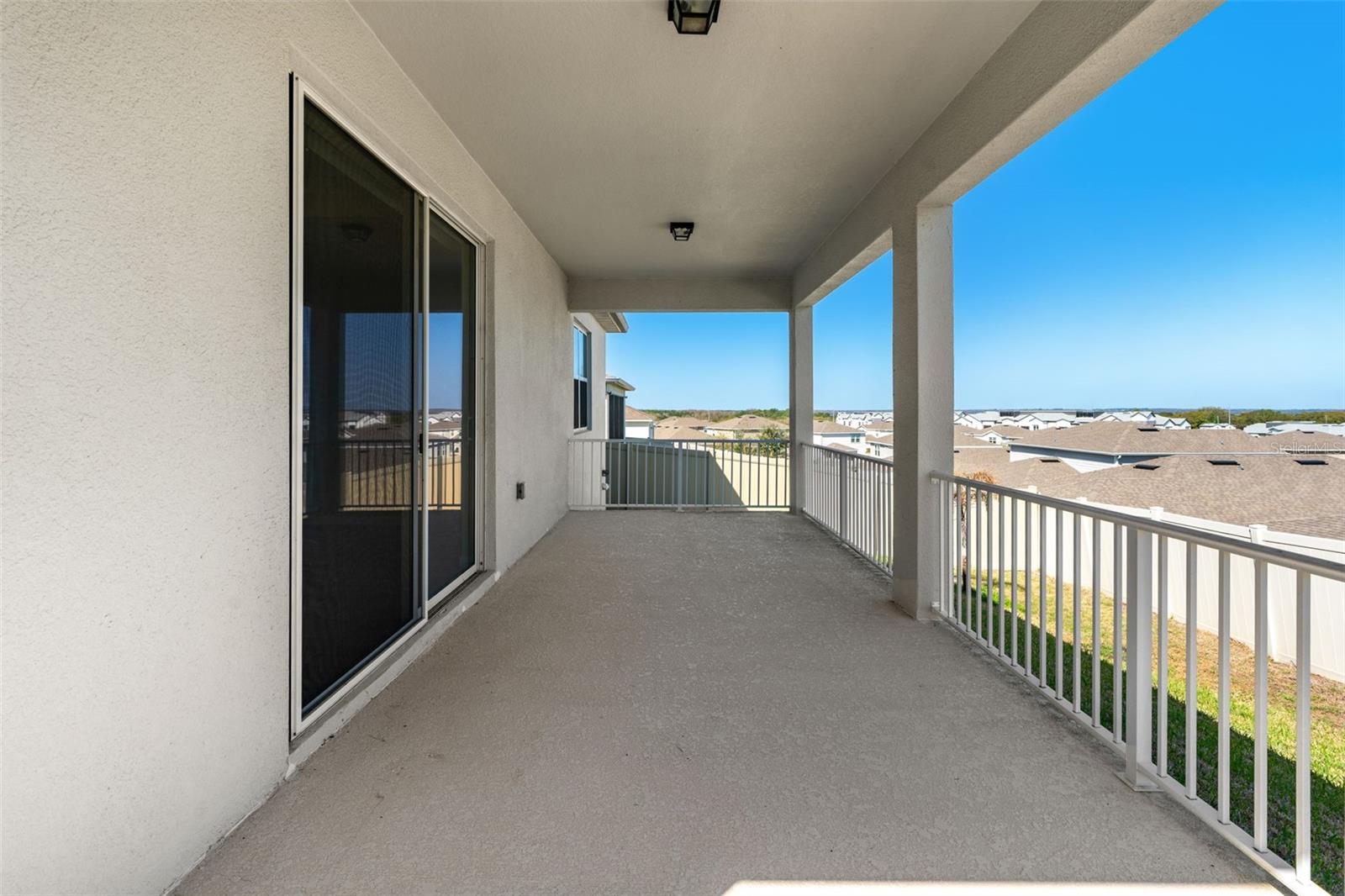 Image 22 of 31 For 14334 Noto Avenue