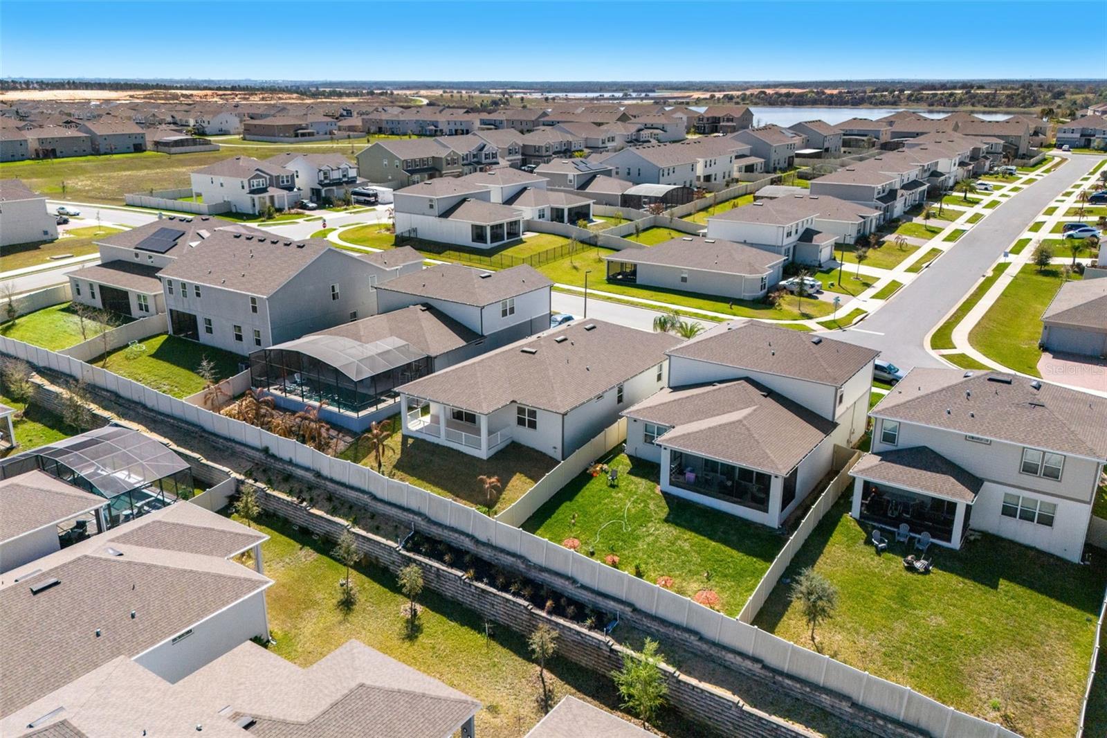 Image 27 of 31 For 14334 Noto Avenue