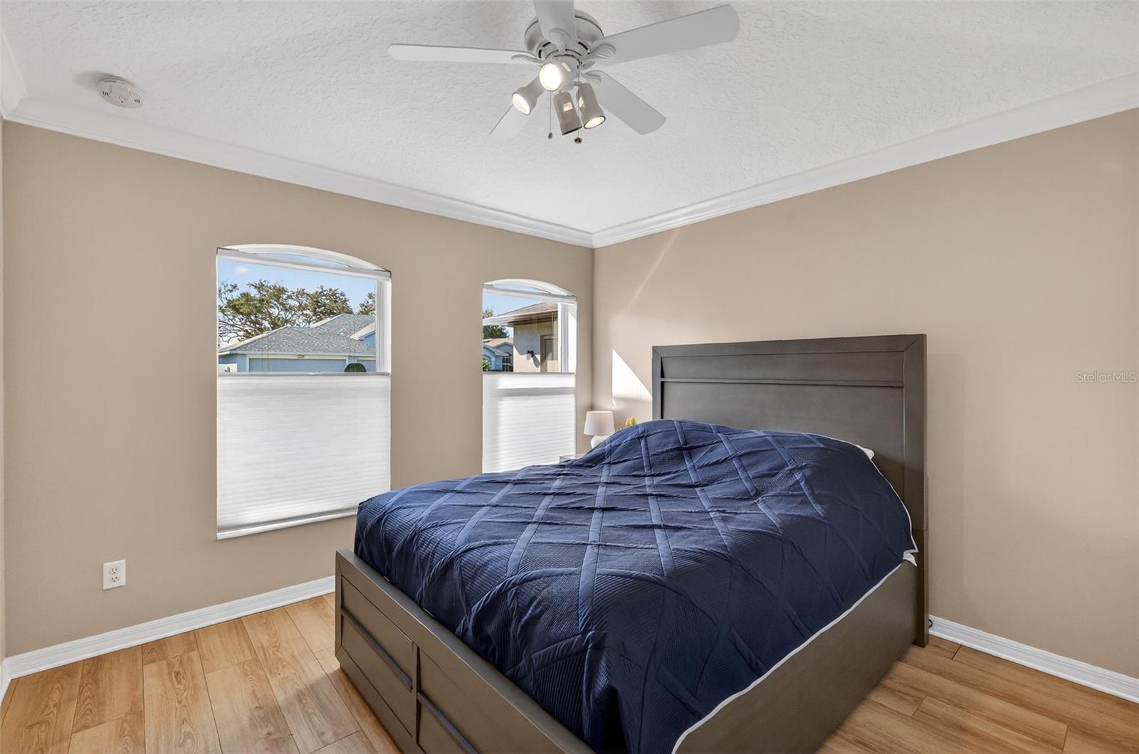 Image 40 of 73 For 5421 Sir Churchill Drive