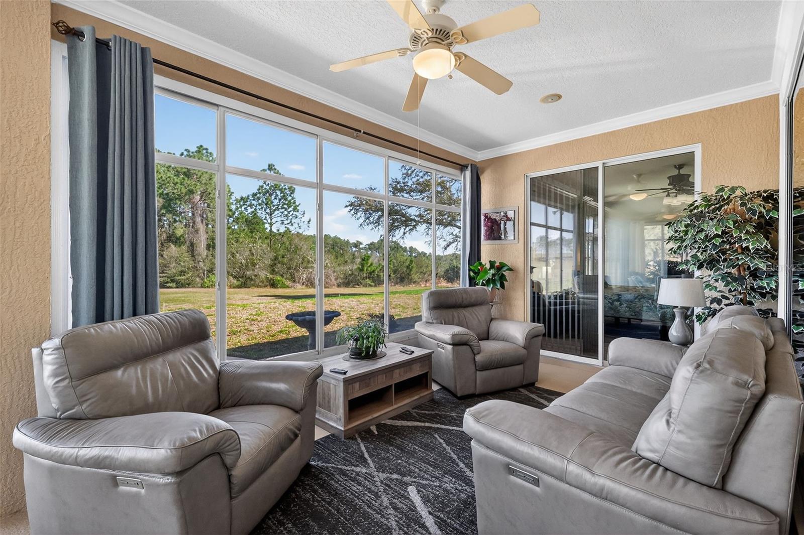 Image 41 of 73 For 5421 Sir Churchill Drive