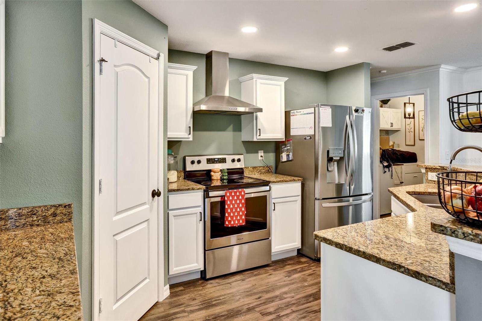 Image 14 of 52 For 35729 Rose Moss Avenue