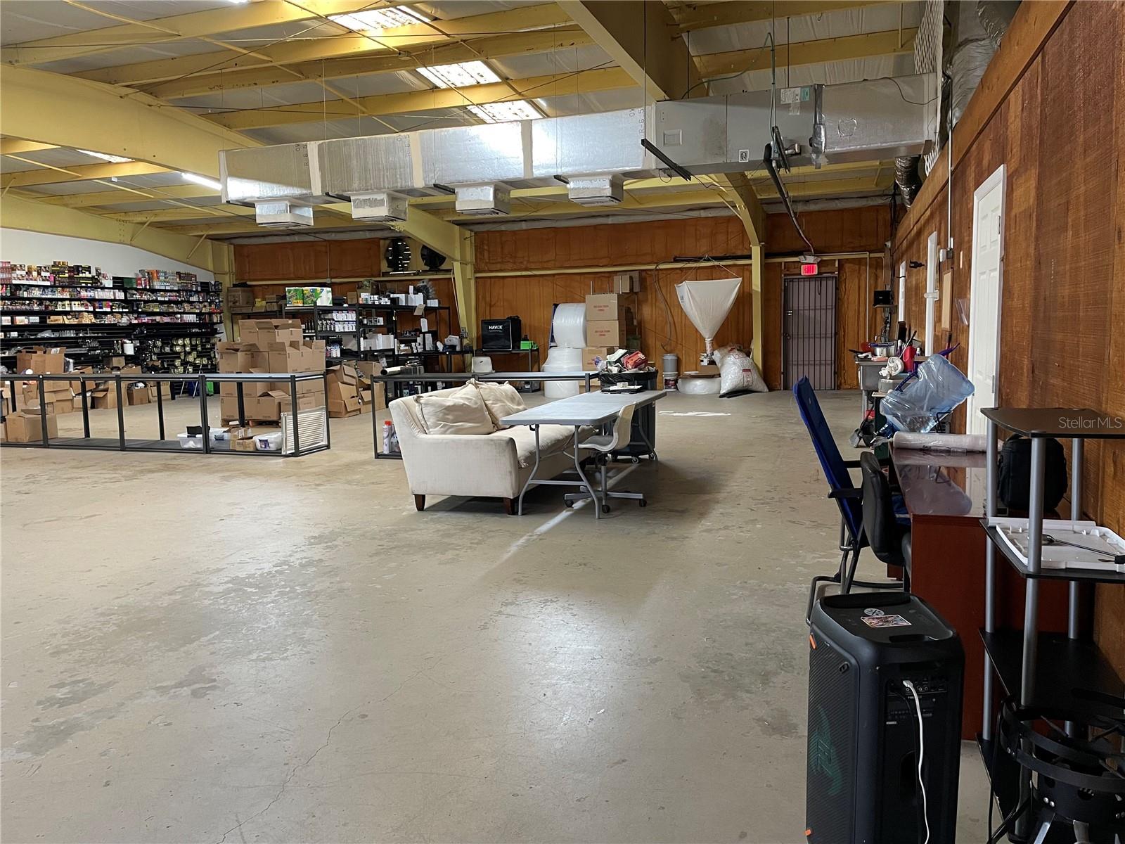 Image 3 of 23 For 1540 Kurt Street