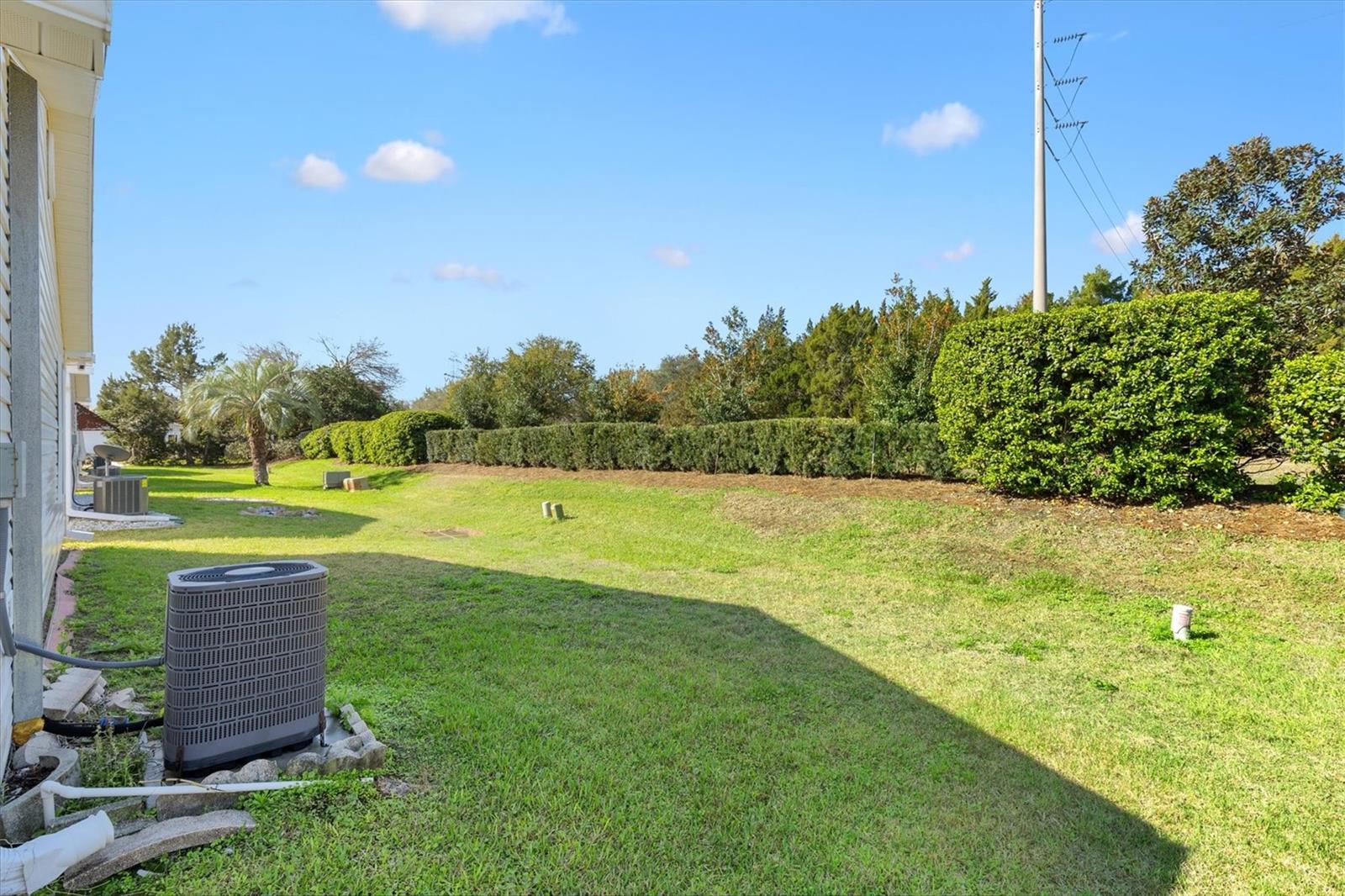 Image 27 of 36 For 17470 93rd Vine Avenue