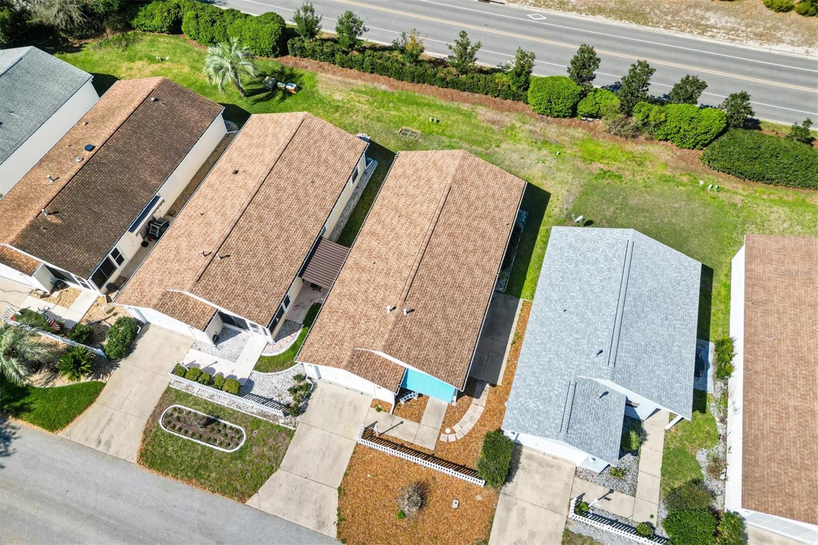 Image 32 of 36 For 17470 93rd Vine Avenue