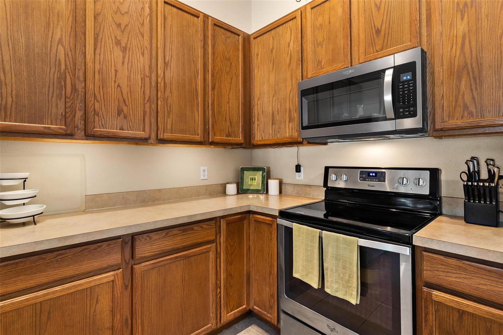 Image 13 of 50 For 3041 Brighton Road