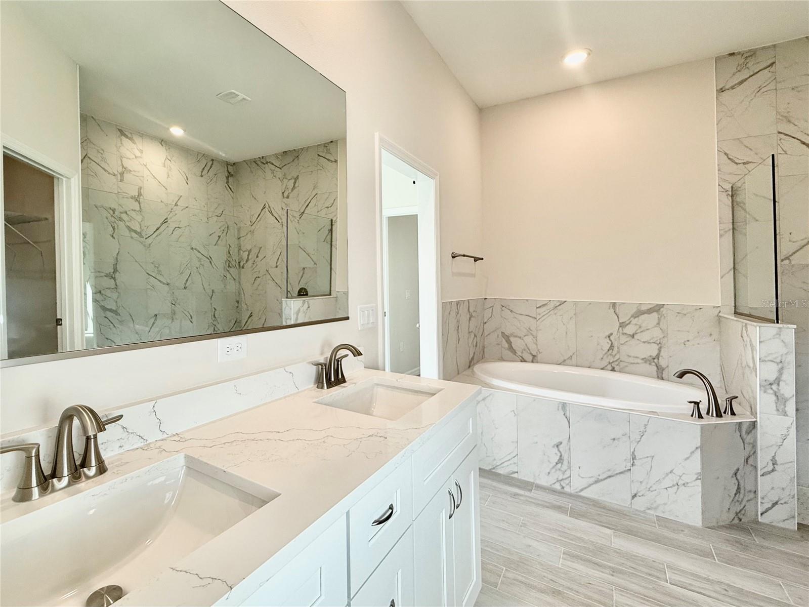 Image 22 of 57 For 30260 Thyme Avenue