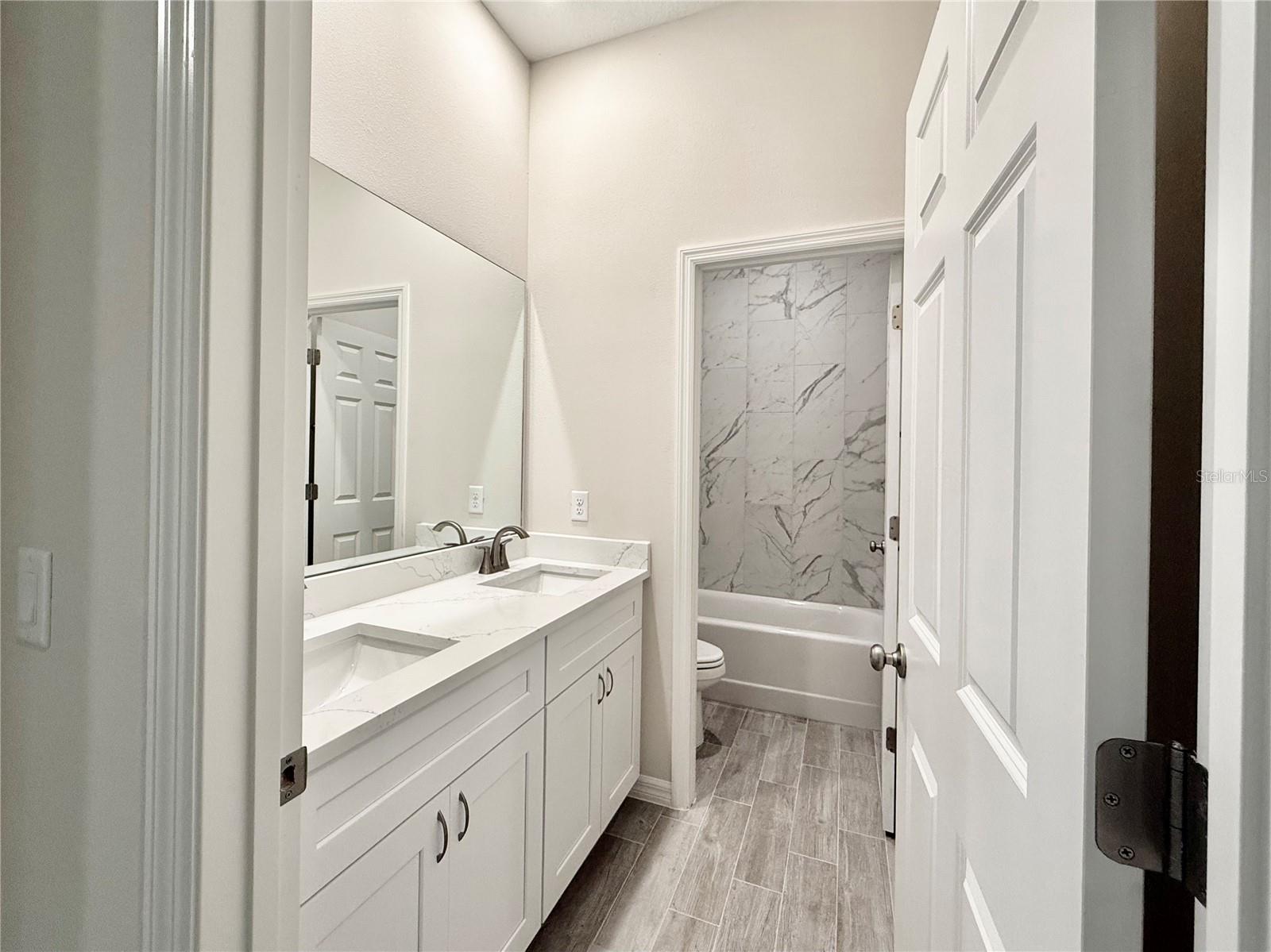 Image 25 of 57 For 30260 Thyme Avenue