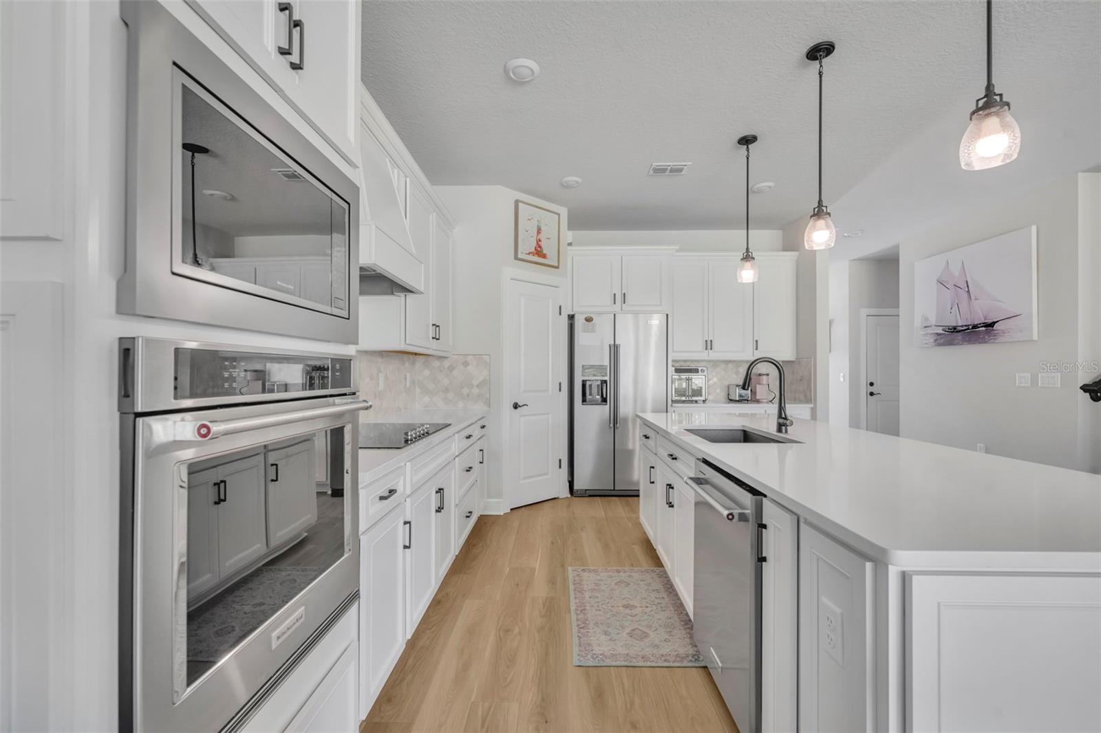 Image 12 of 49 For 17434 Saw Palmetto Avenue