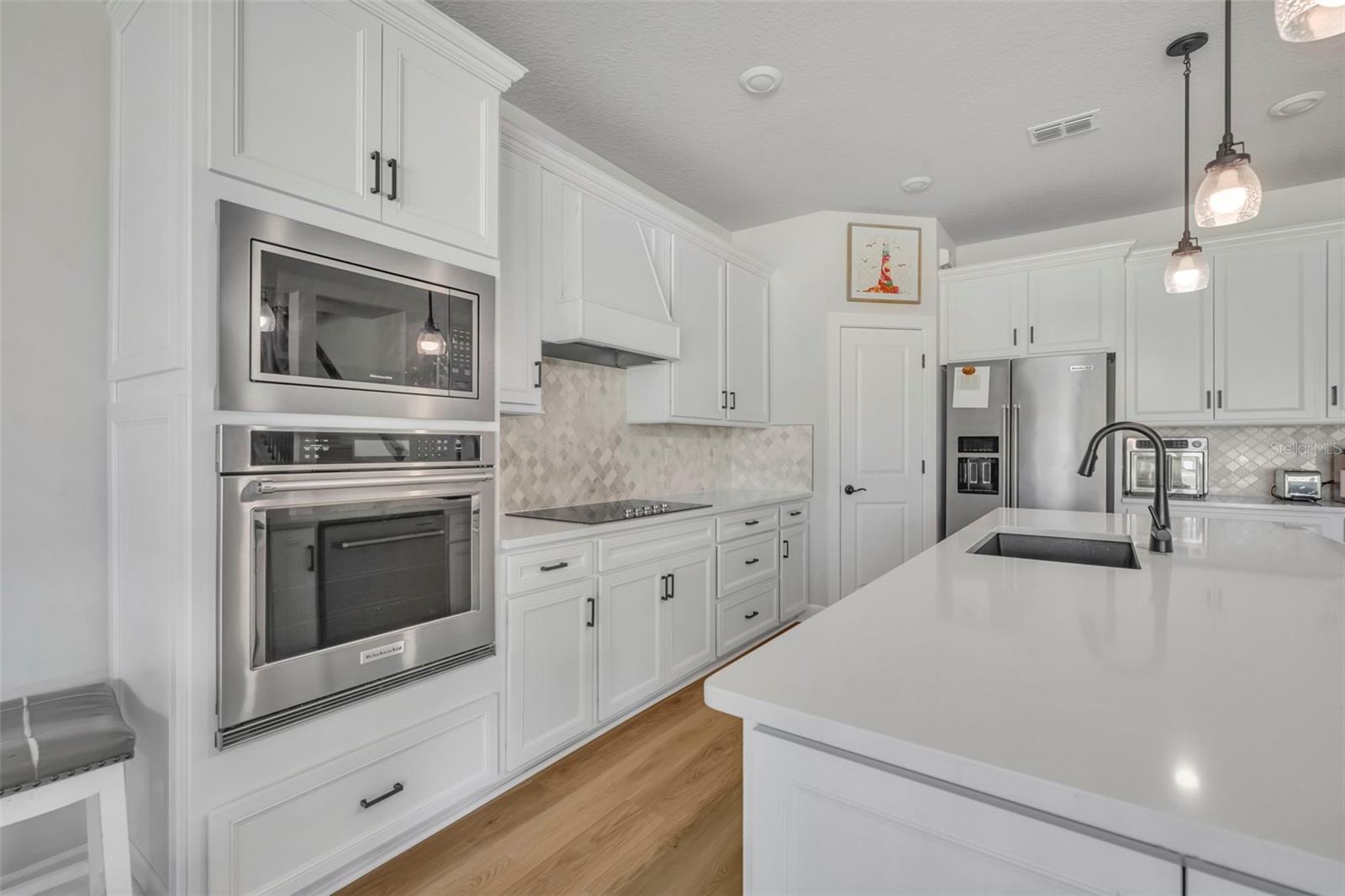 Image 14 of 49 For 17434 Saw Palmetto Avenue