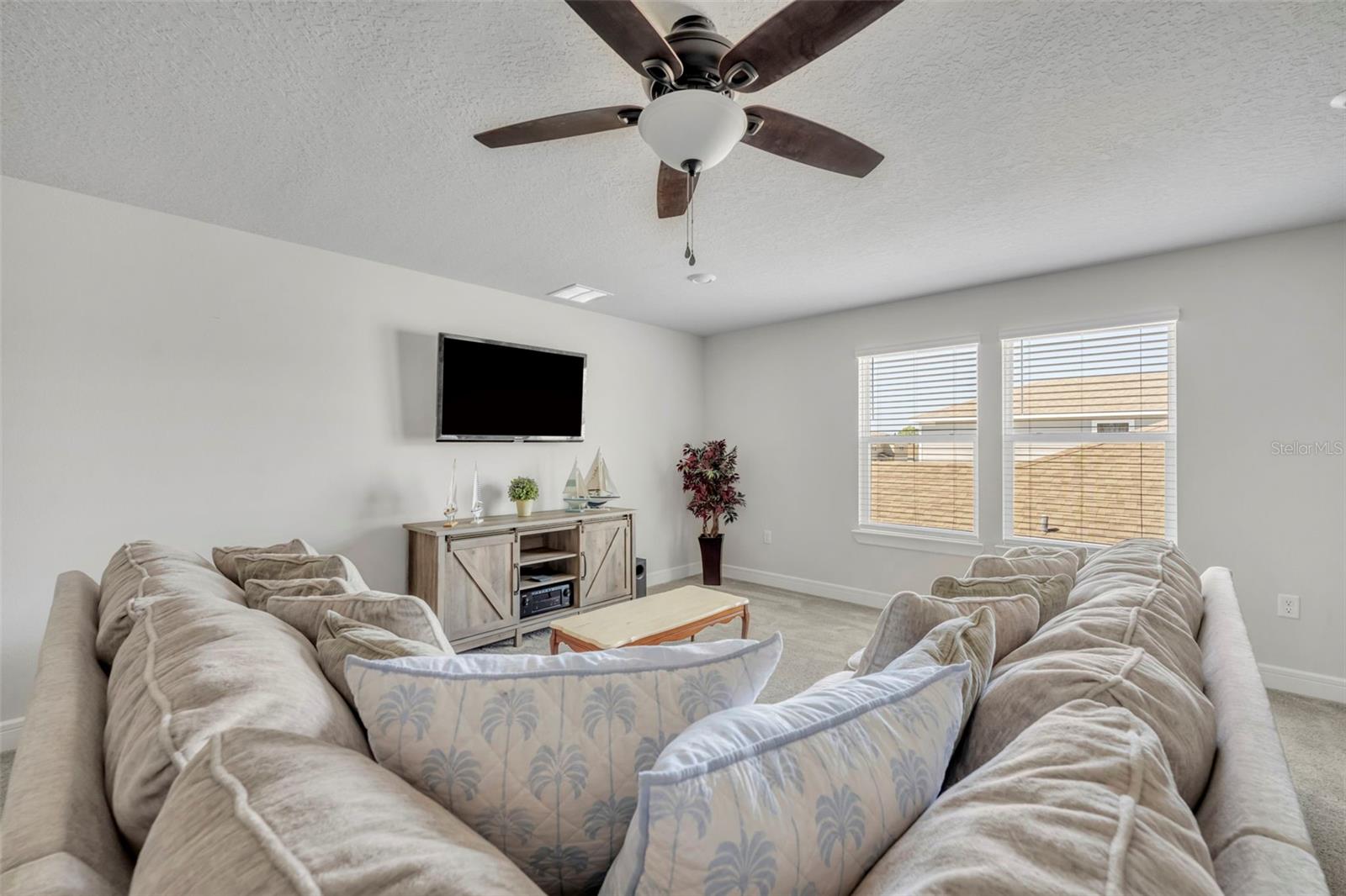 Image 34 of 49 For 17434 Saw Palmetto Avenue