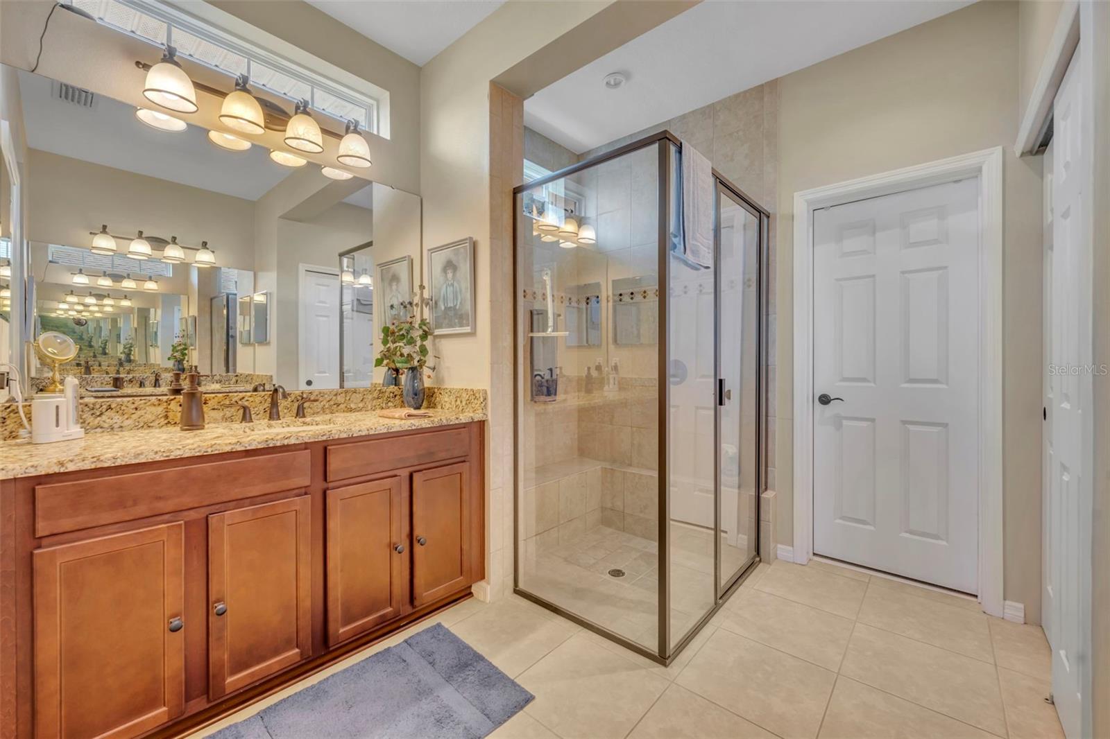 Image 32 of 44 For 334 Silver Maple Road