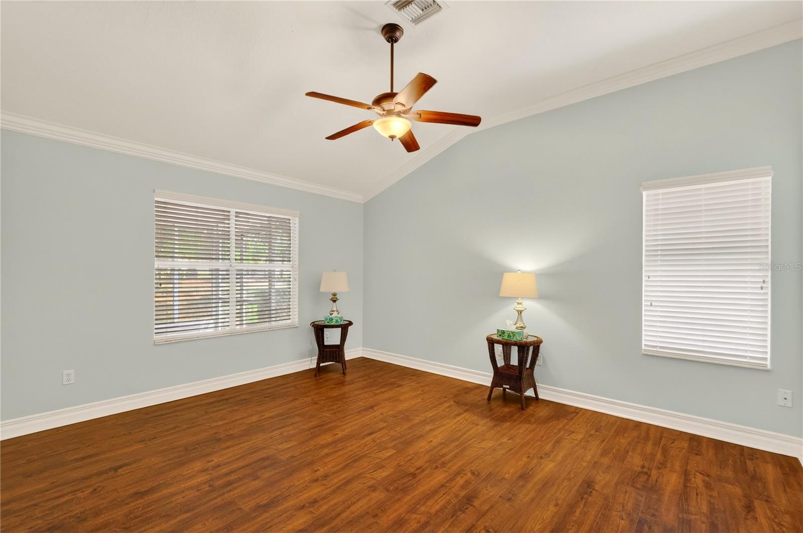 Image 20 of 34 For 707 Cortez Avenue