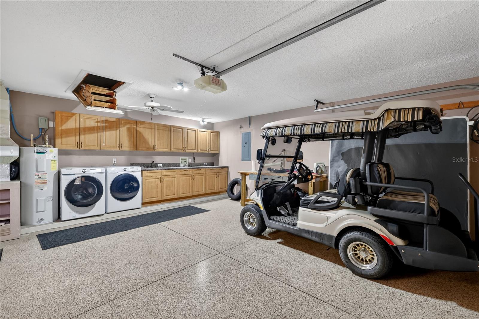 Image 28 of 34 For 707 Cortez Avenue