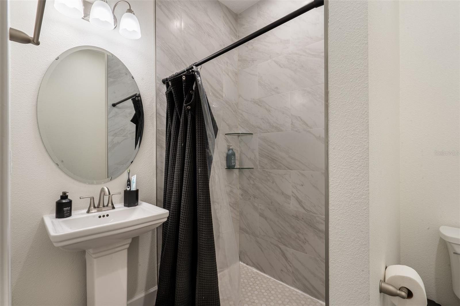 Image 22 of 53 For 248 Robin Road