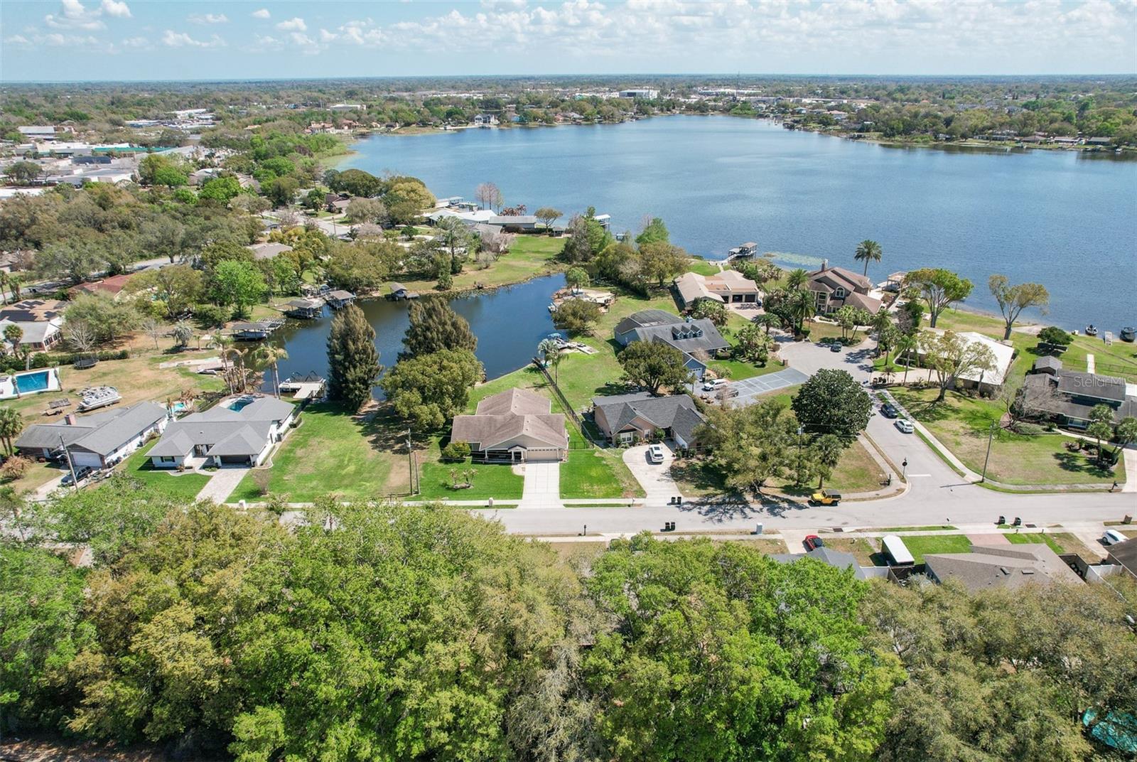 Image 52 of 53 For 248 Robin Road