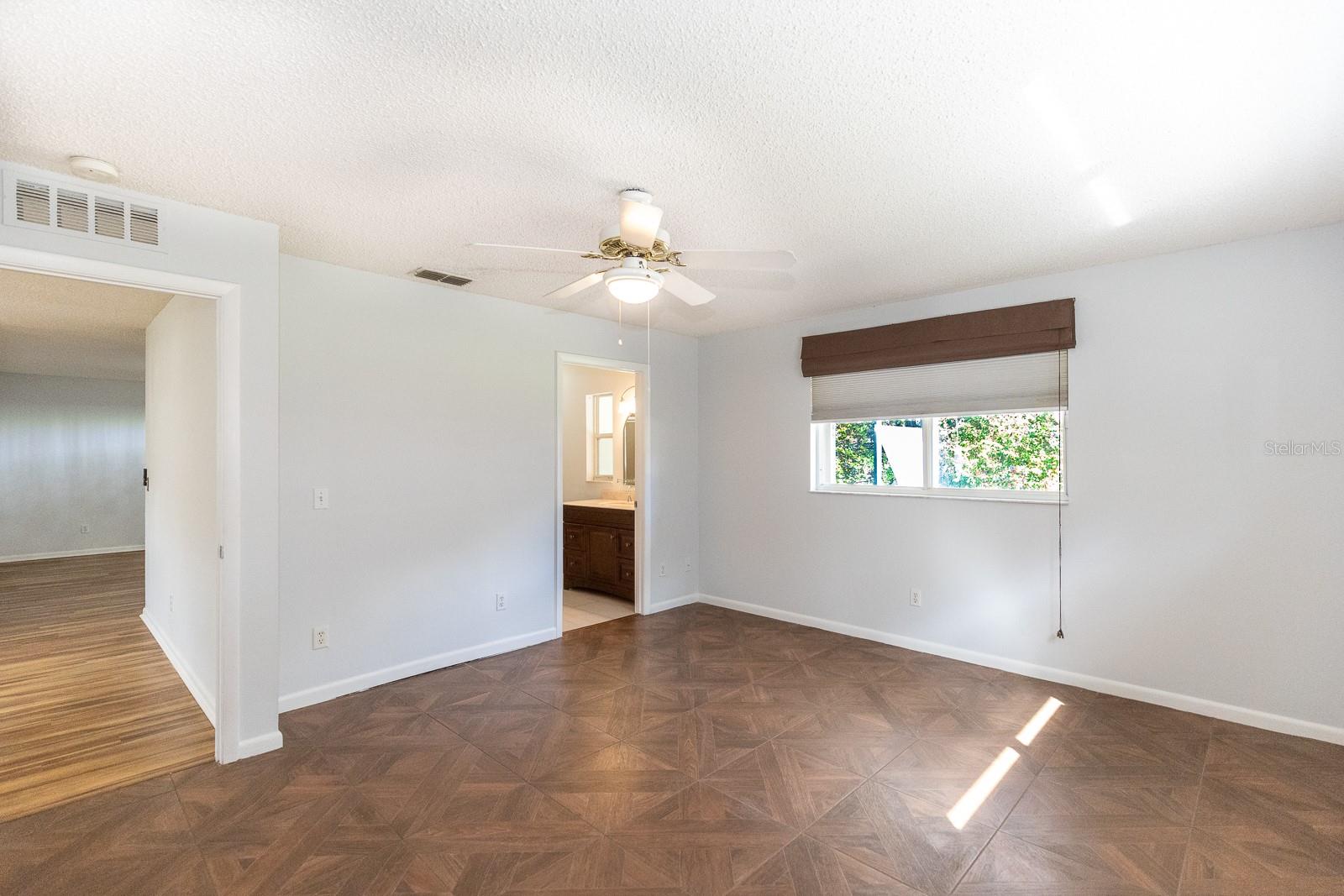 Image 20 of 42 For 9629 95th Terrace D