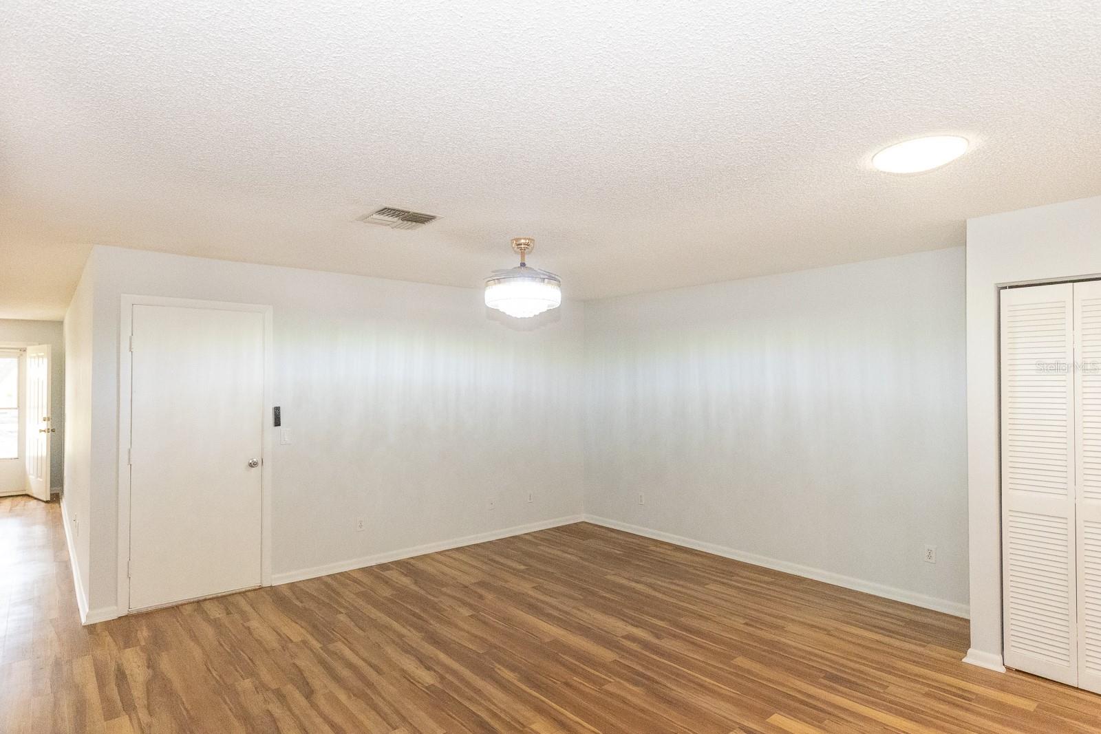 Image 22 of 42 For 9629 95th Terrace D