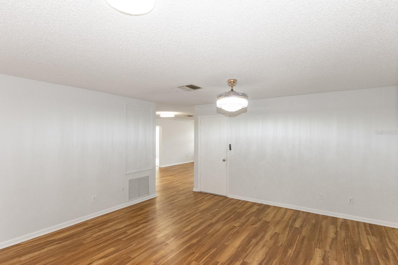 Image 23 of 42 For 9629 95th Terrace D