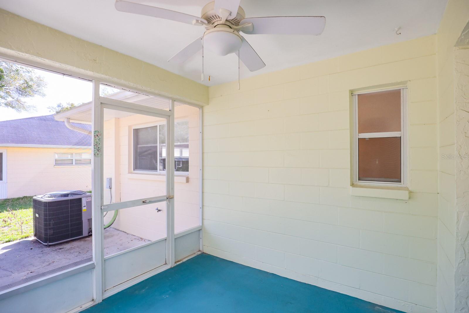 Image 31 of 42 For 9629 95th Terrace D