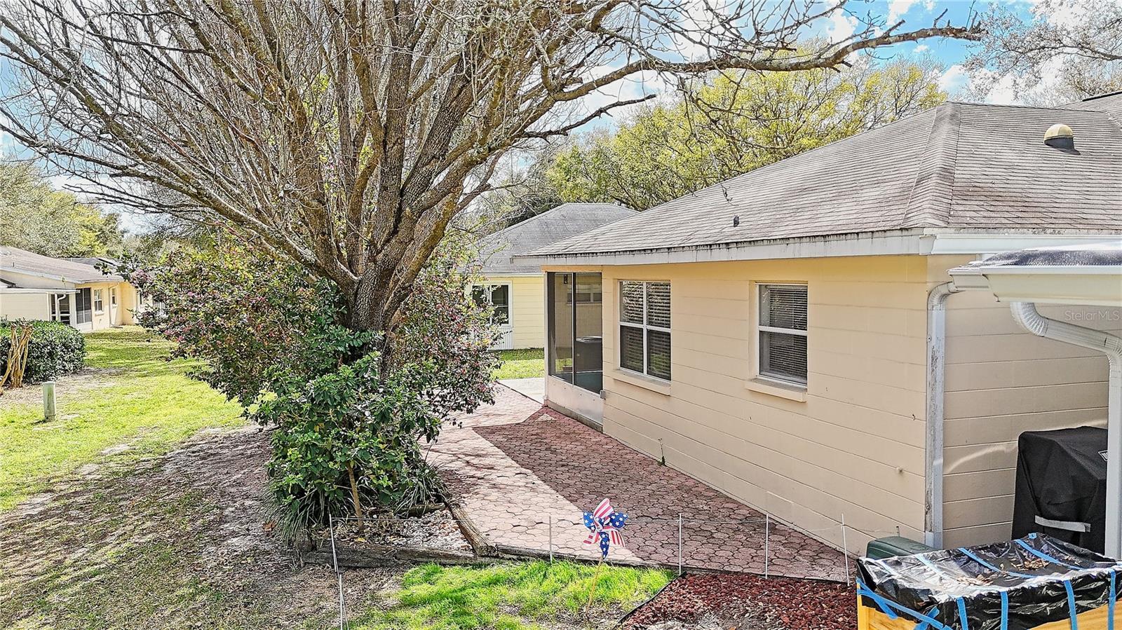 Image 7 of 42 For 9629 95th Terrace D