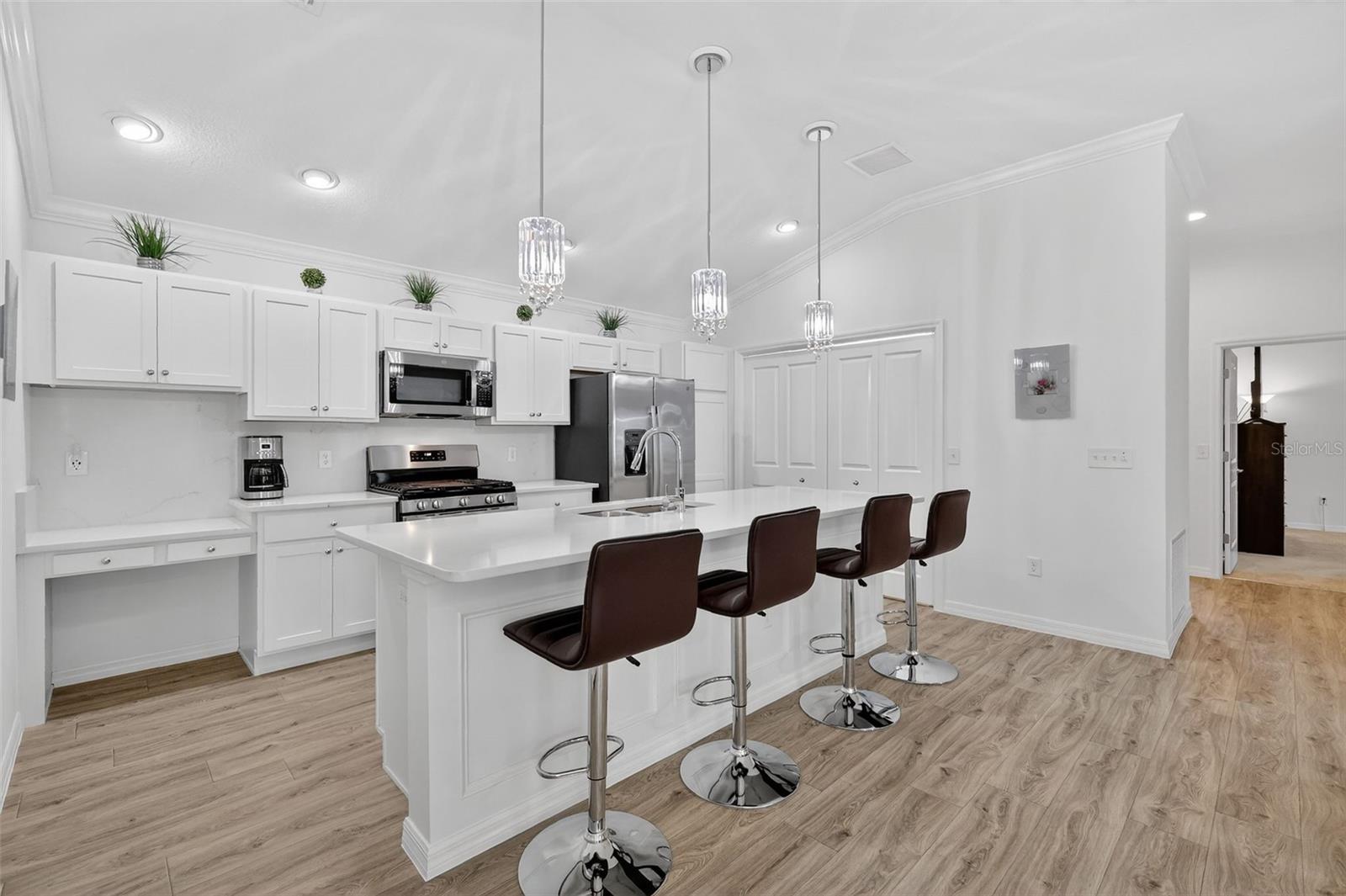 Image 5 of 34 For 4280 Gale Lane