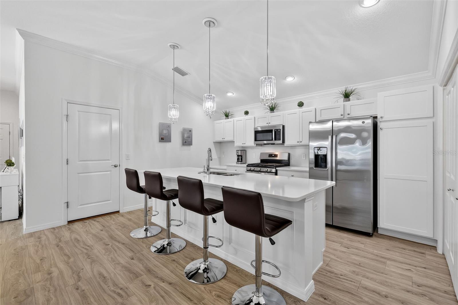 Image 6 of 34 For 4280 Gale Lane