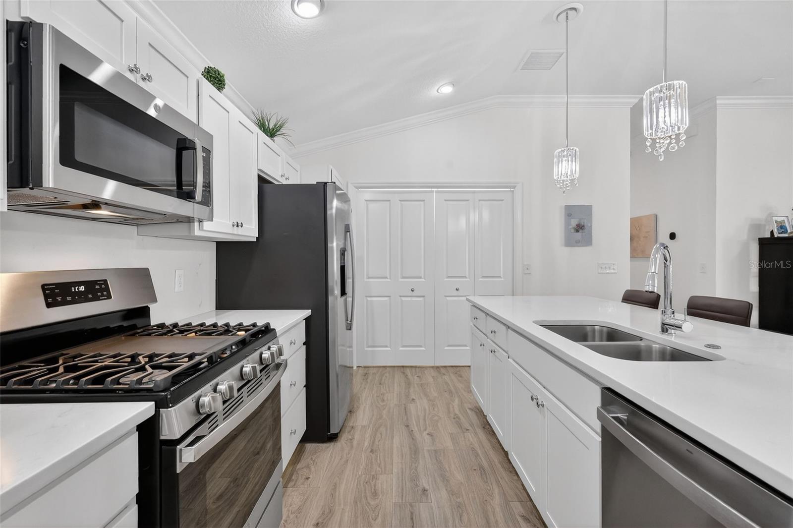 Image 7 of 34 For 4280 Gale Lane