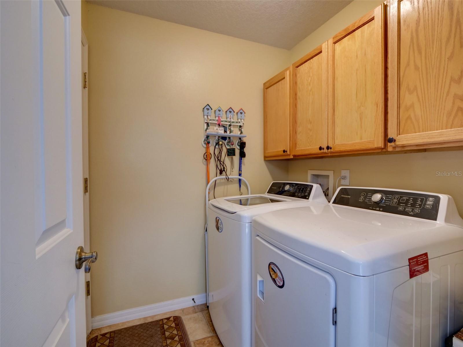 Image 17 of 20 For 25134 Cranes Roost Circle