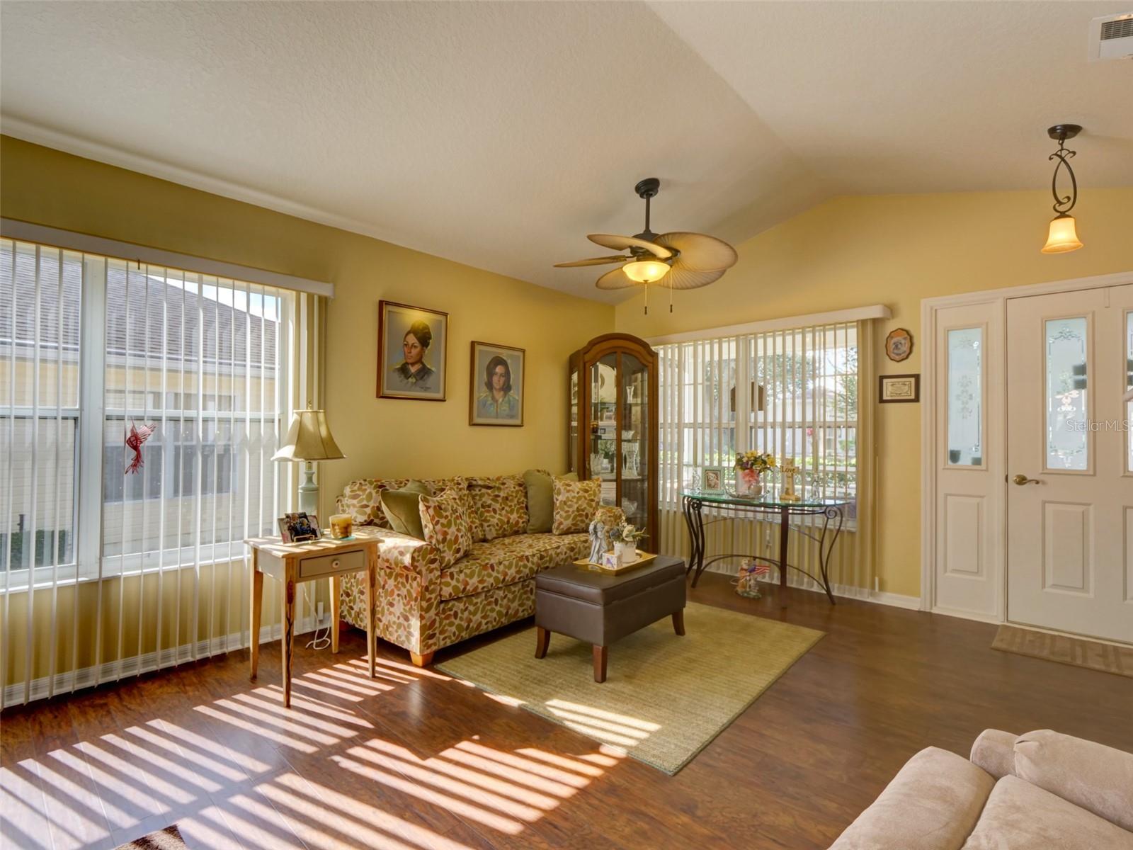 Image 5 of 20 For 25134 Cranes Roost Circle