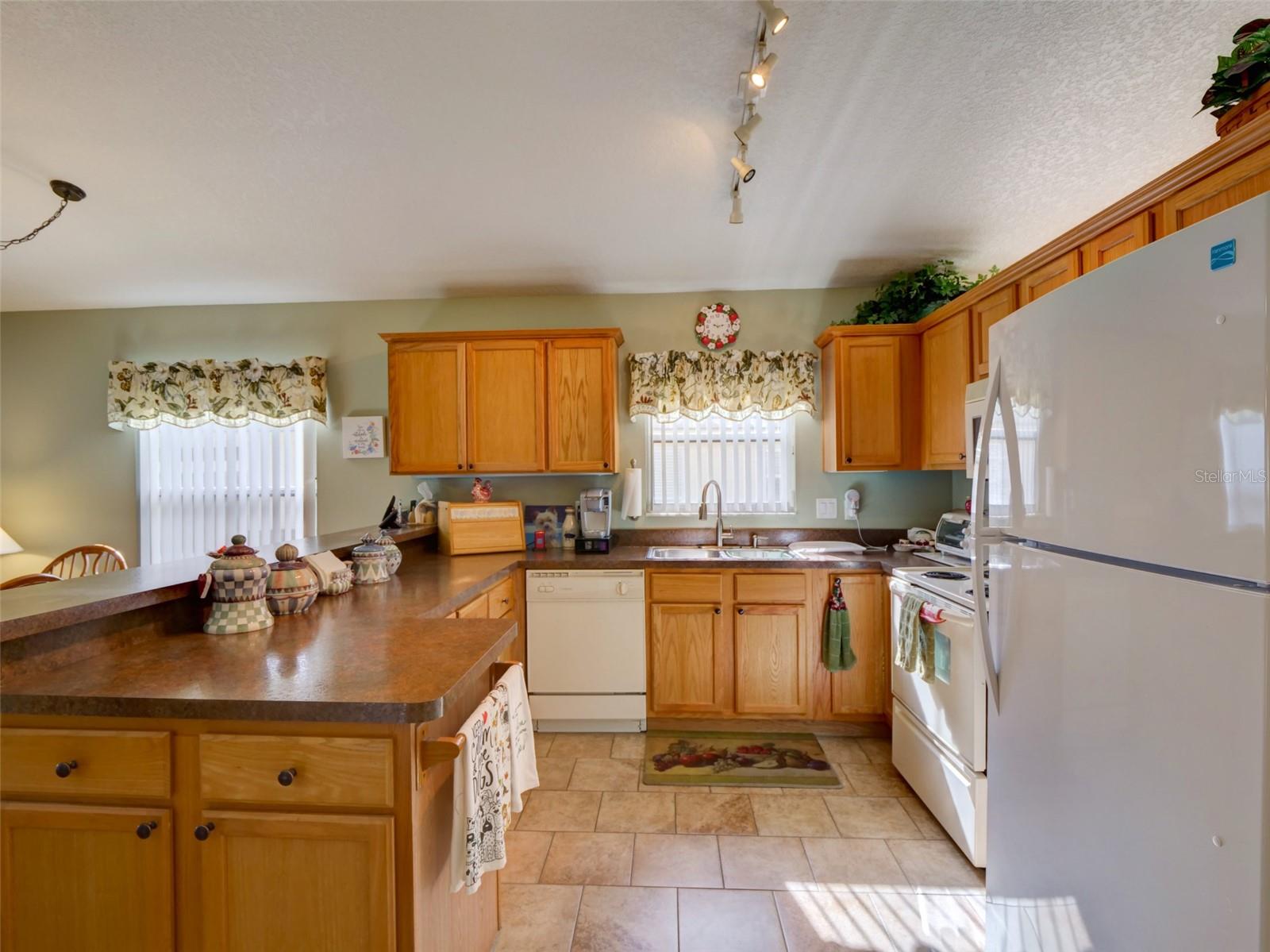 Image 7 of 20 For 25134 Cranes Roost Circle