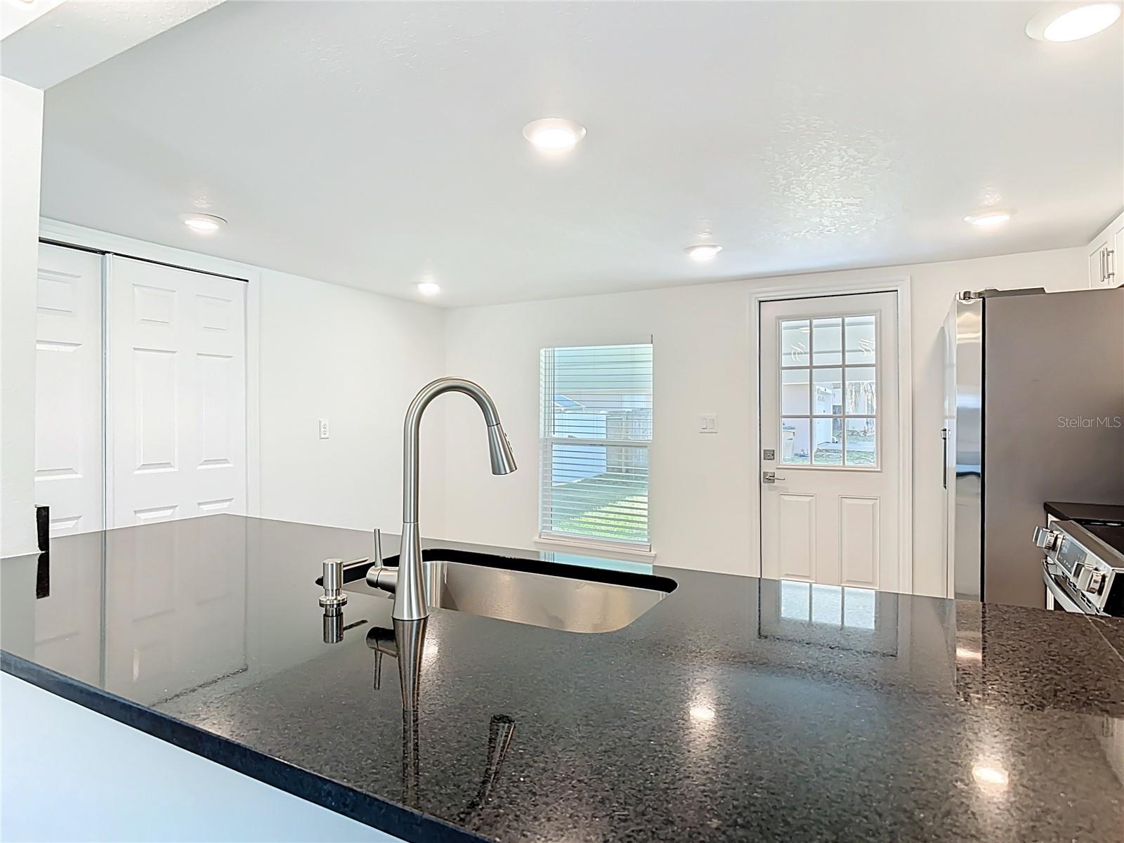 Image 11 of 37 For 31700 Orange Street