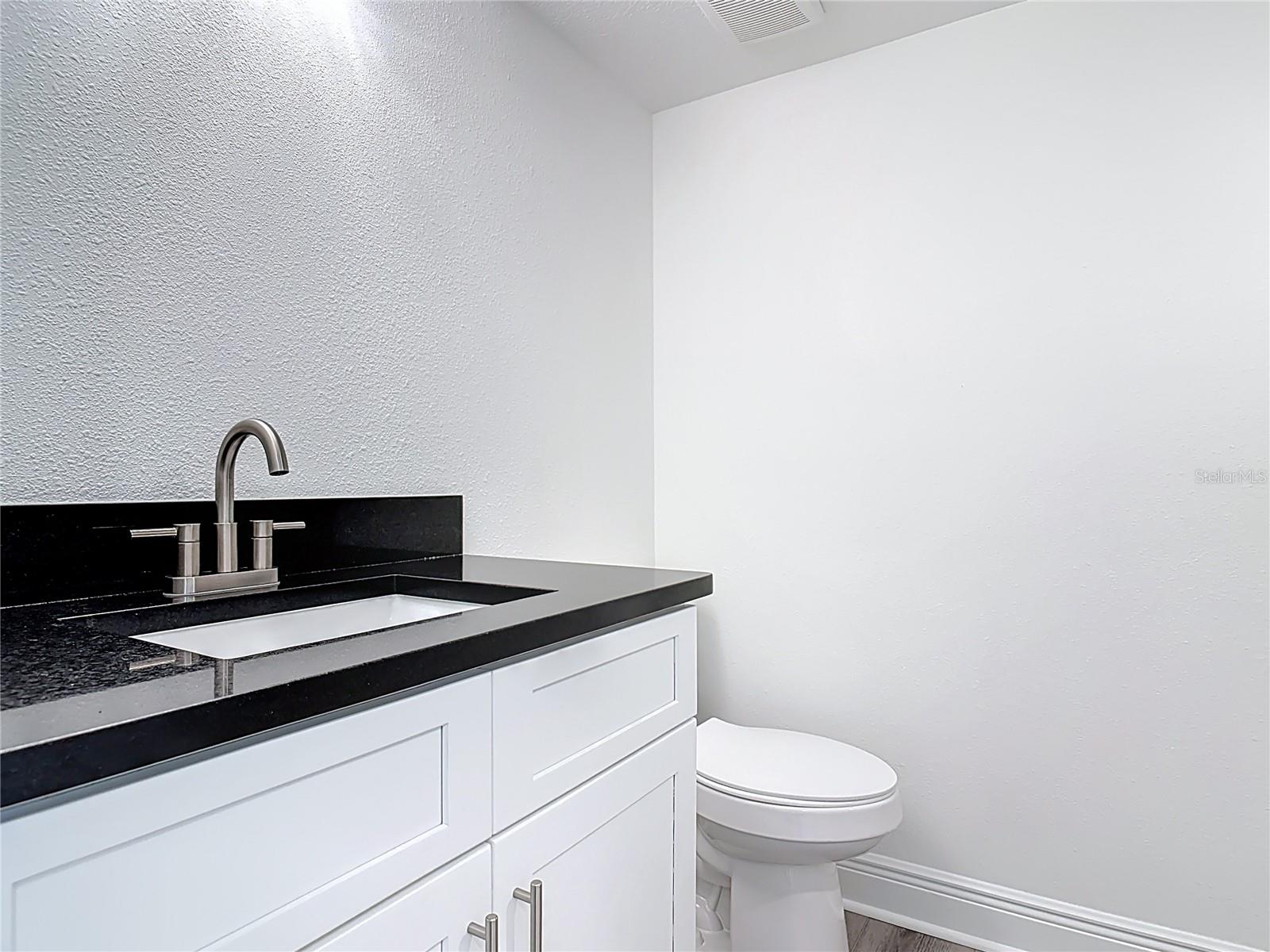 Image 18 of 37 For 31700 Orange Street