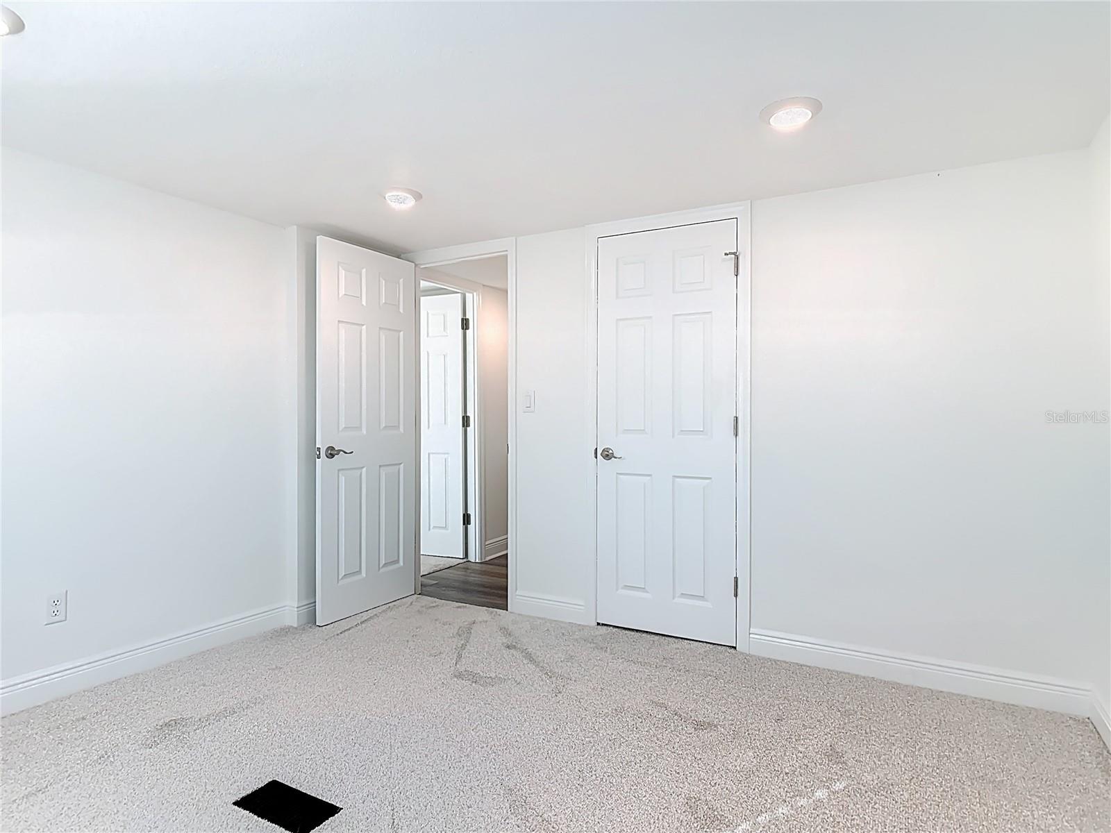 Image 22 of 37 For 31700 Orange Street